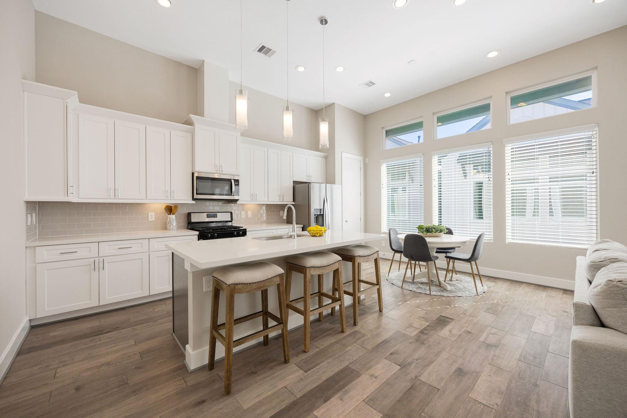 4450 W Tidwell Road # I