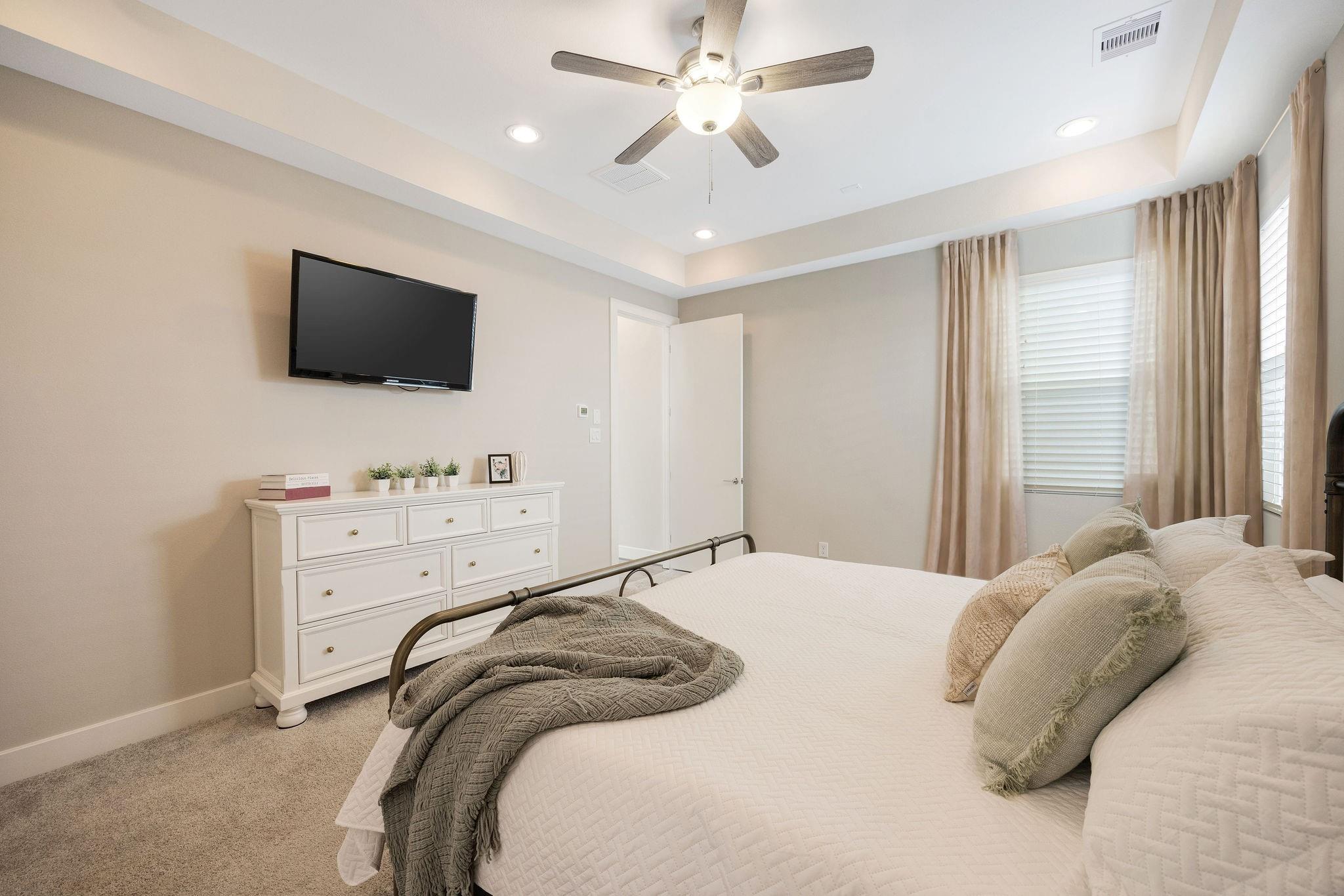 4450 W Tidwell Road # I