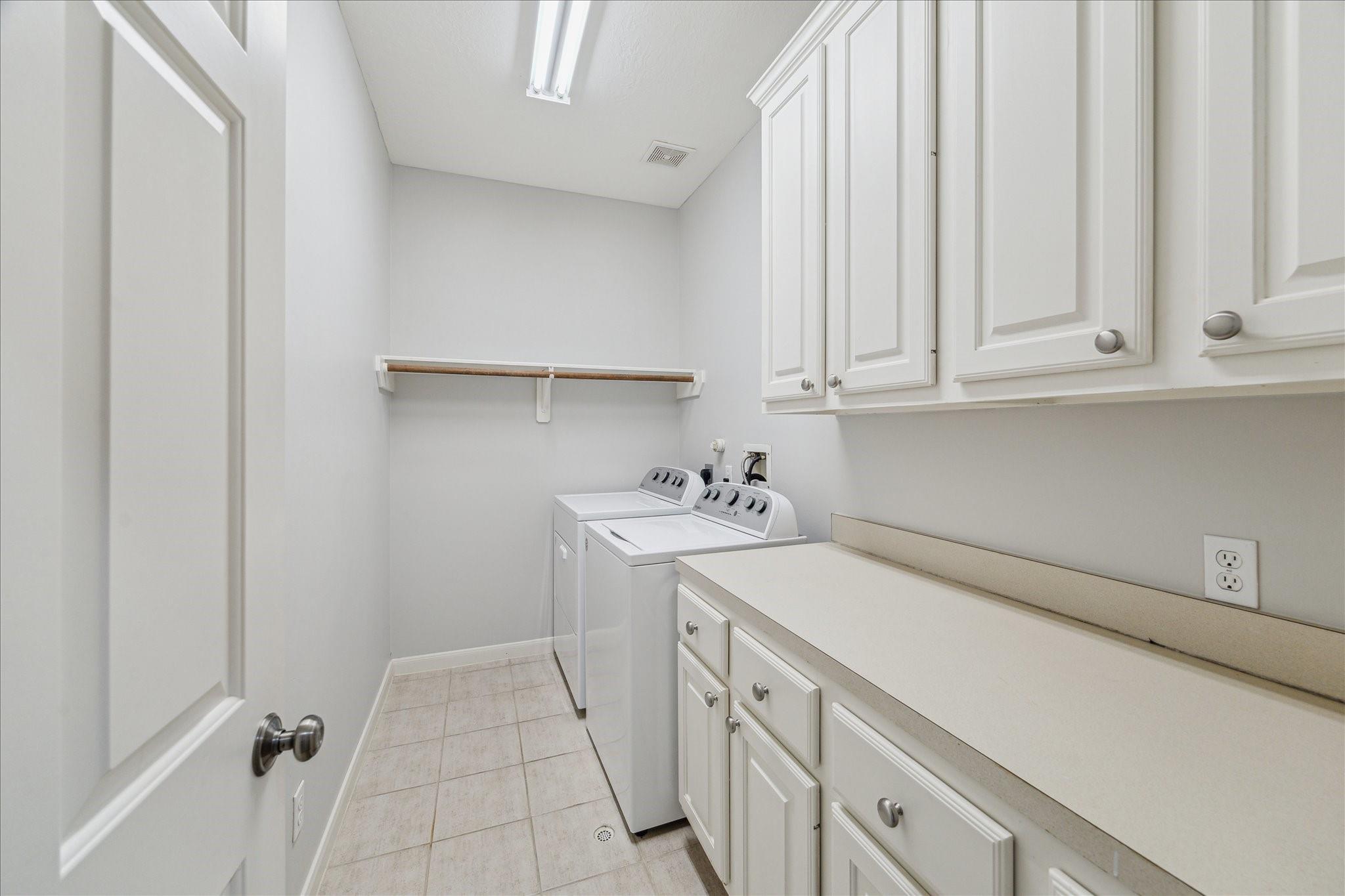 523 Archwood Trail