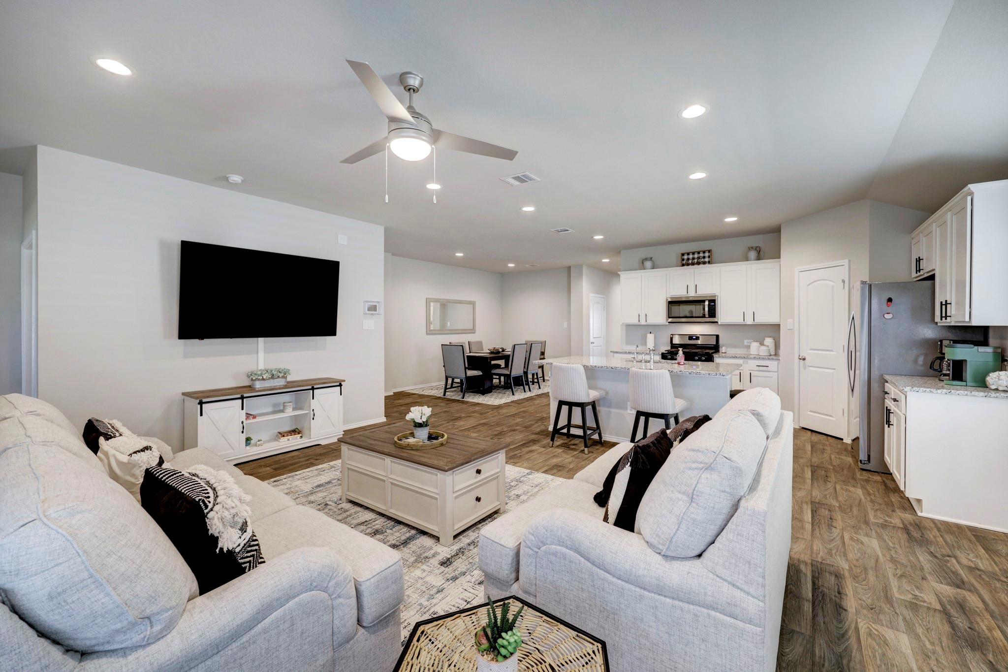 4306 Isoletta Court