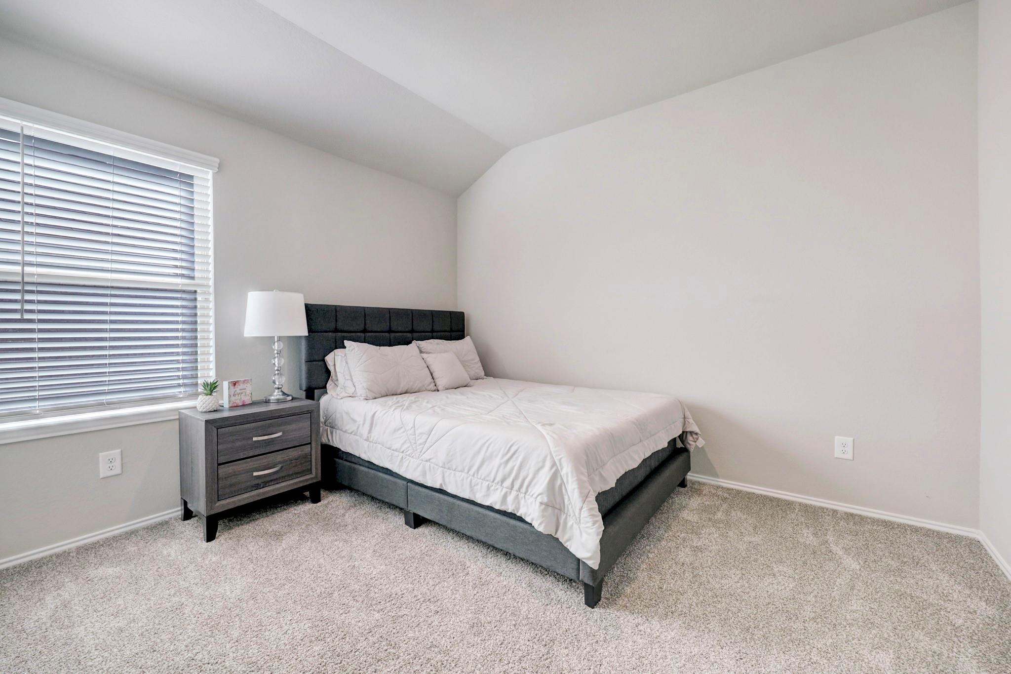 4306 Isoletta Court