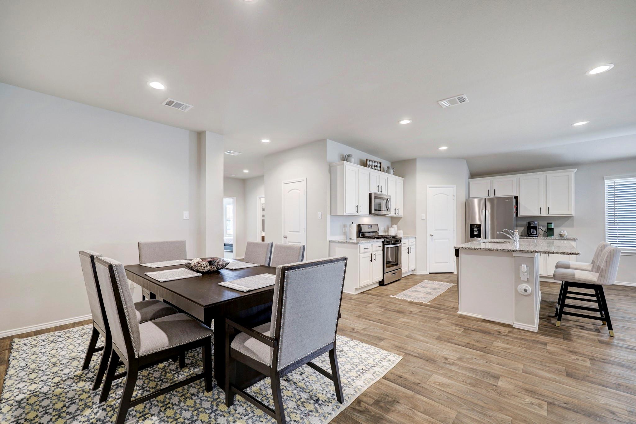 4306 Isoletta Court