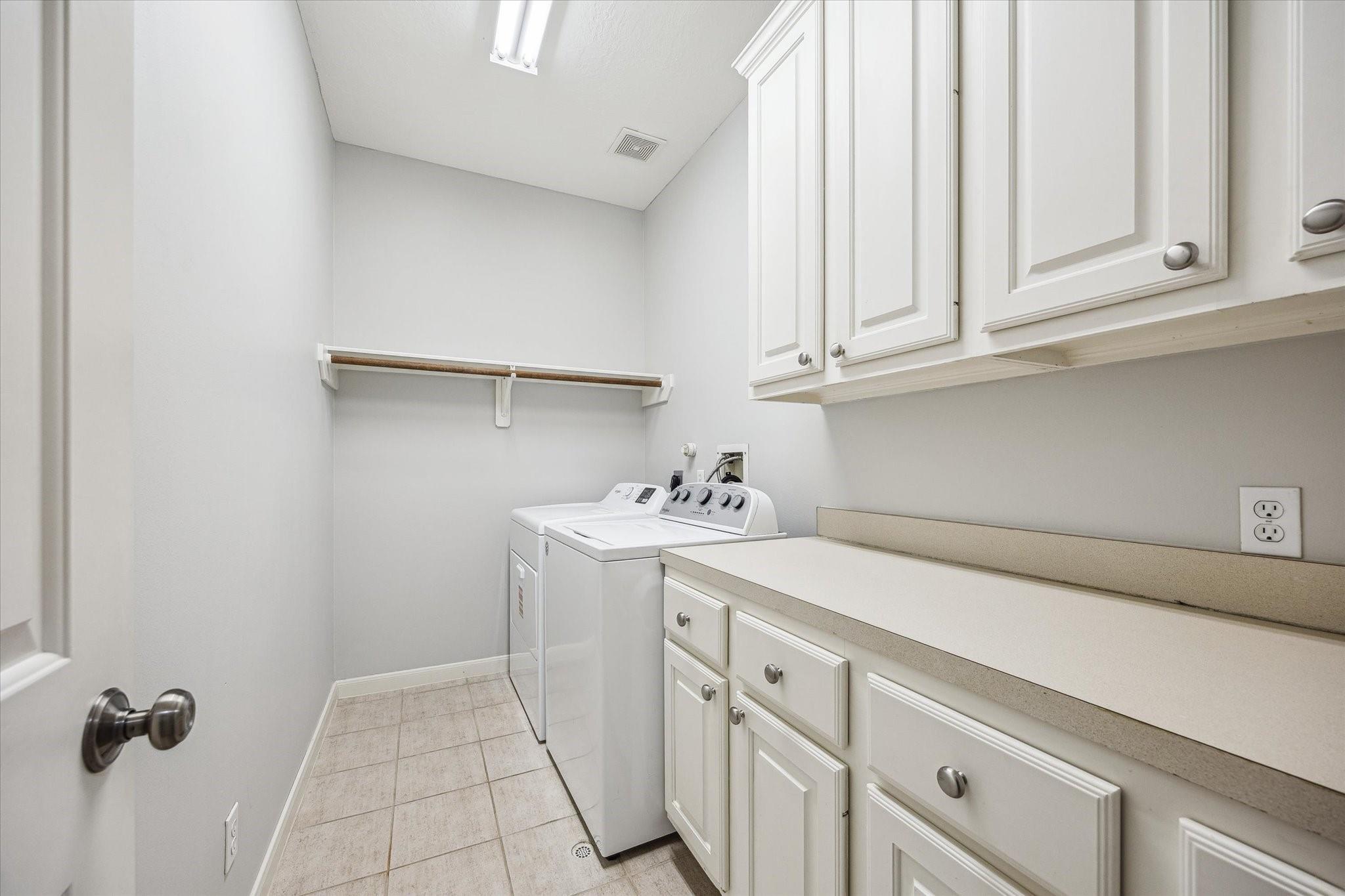 523 Archwood Trail