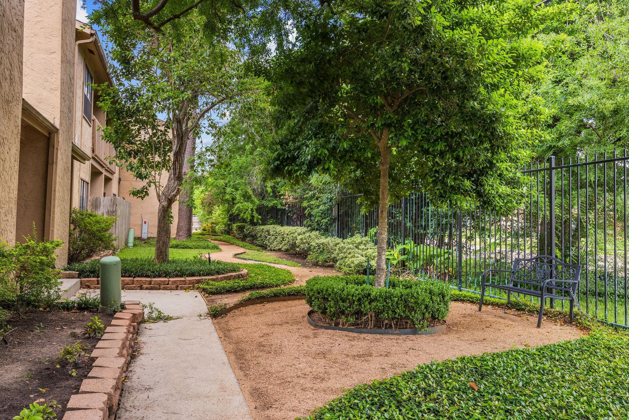 5001 Lamonte Lane # 5