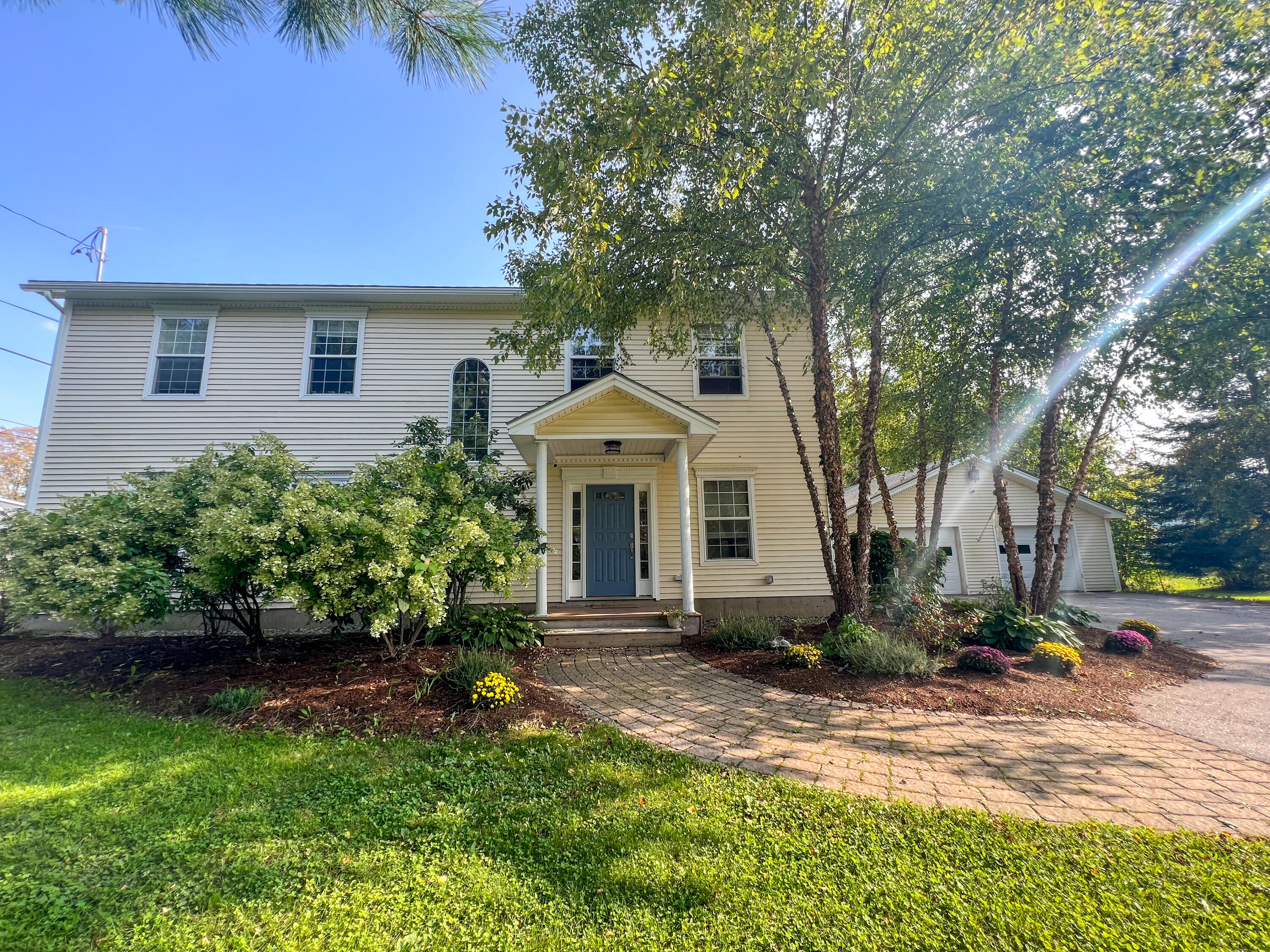 401 Burleigh Road