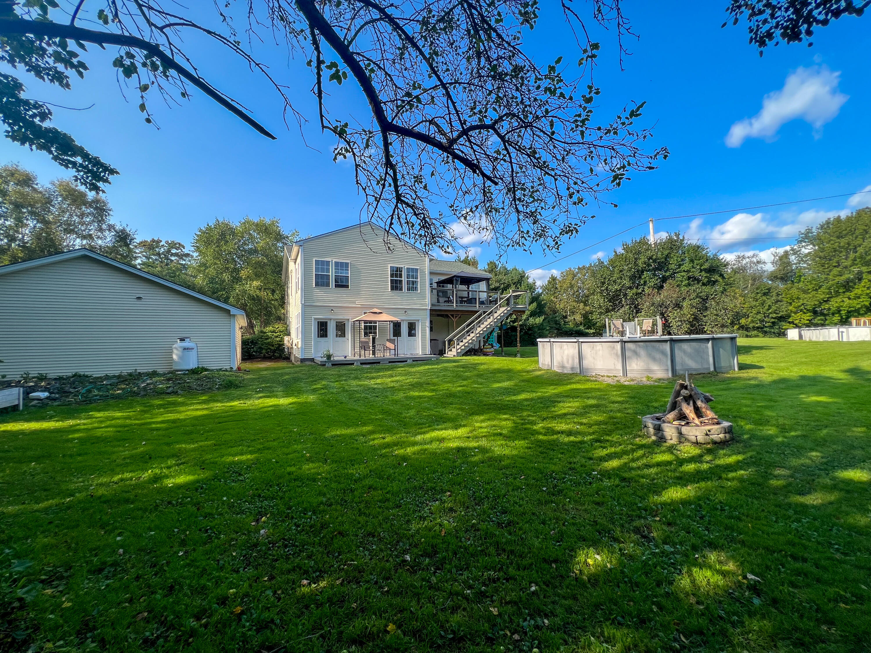 401 Burleigh Road