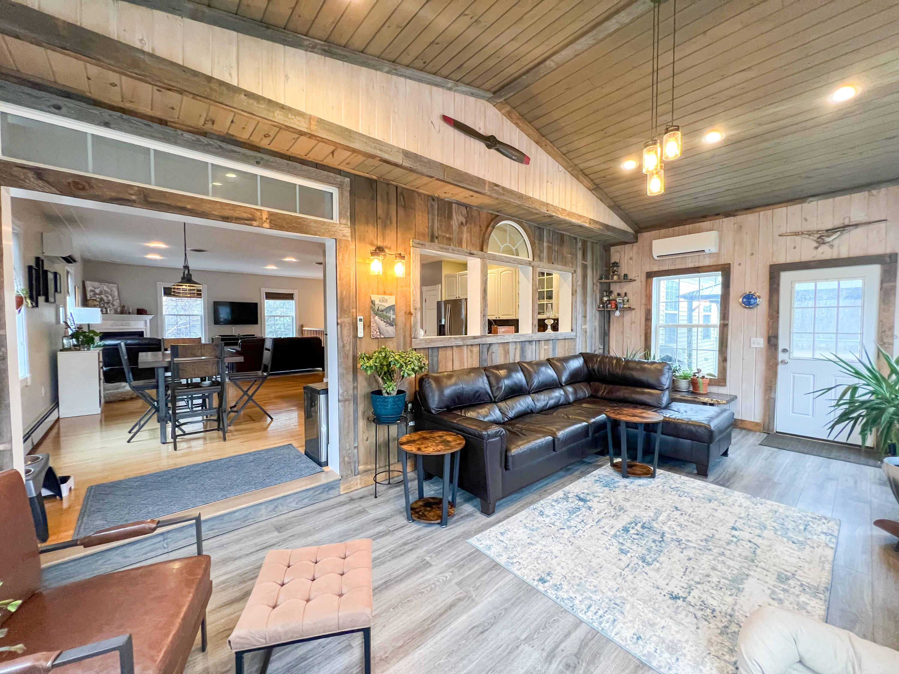 401 Burleigh Road