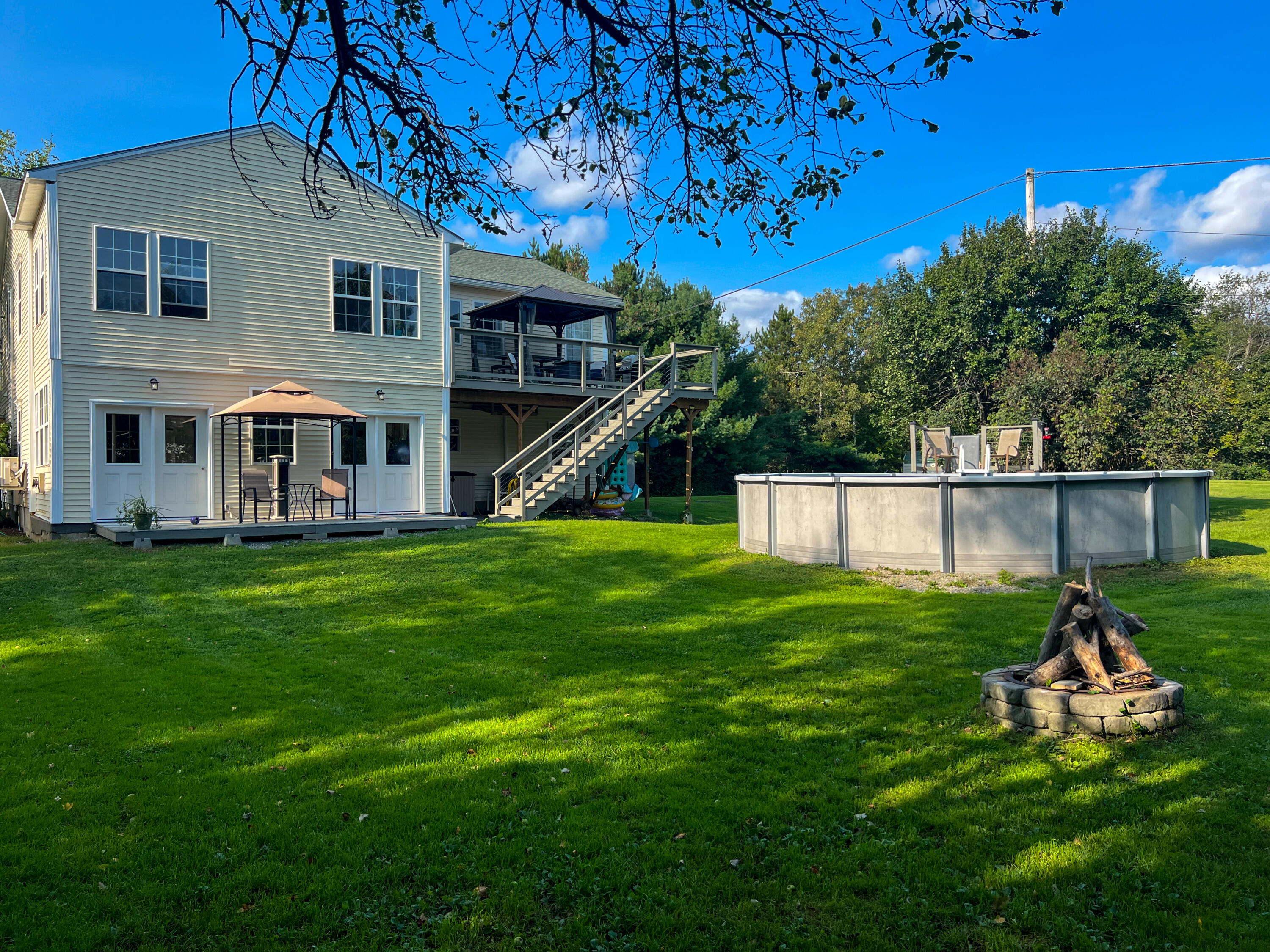 401 Burleigh Road