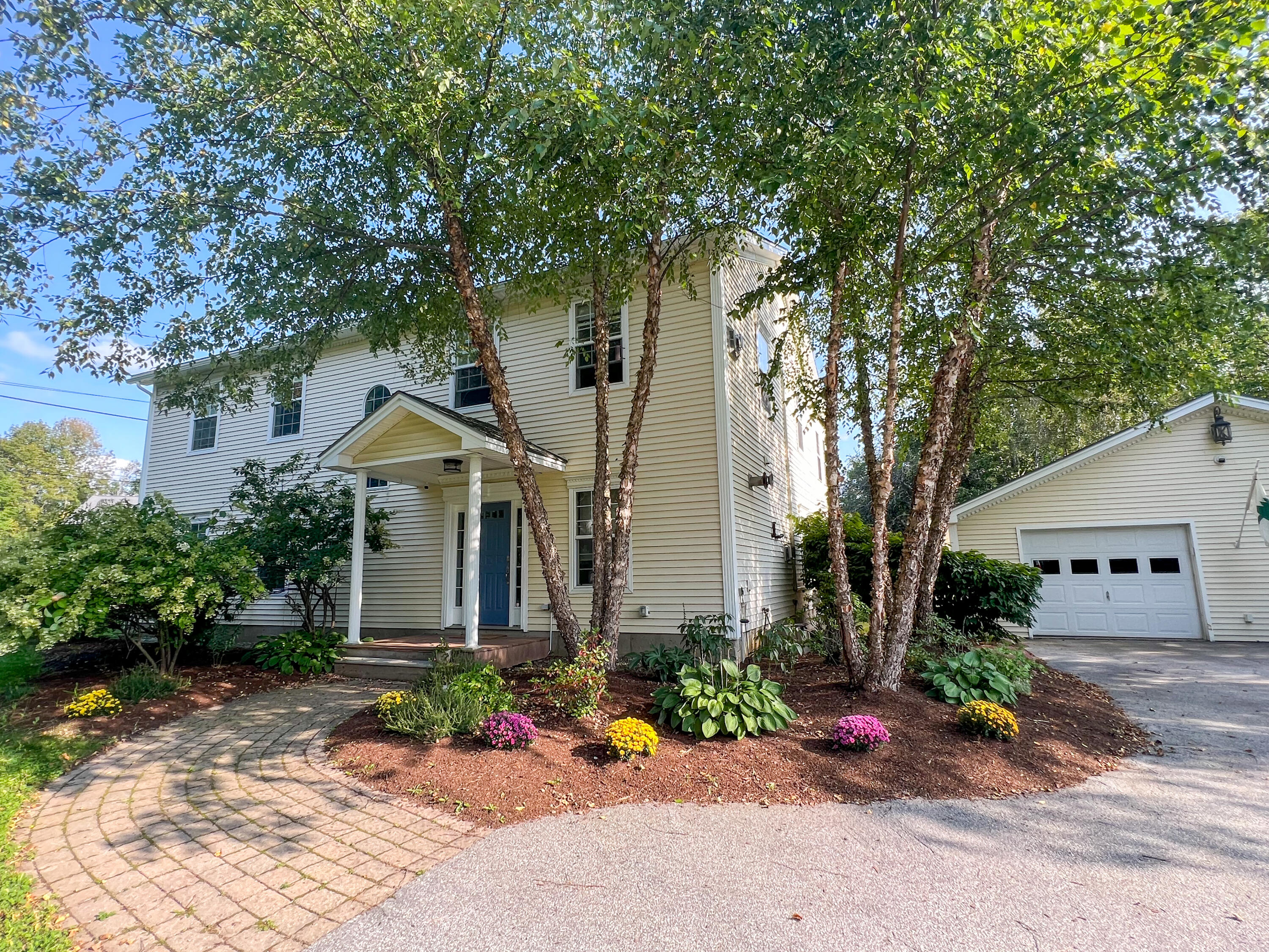 401 Burleigh Road