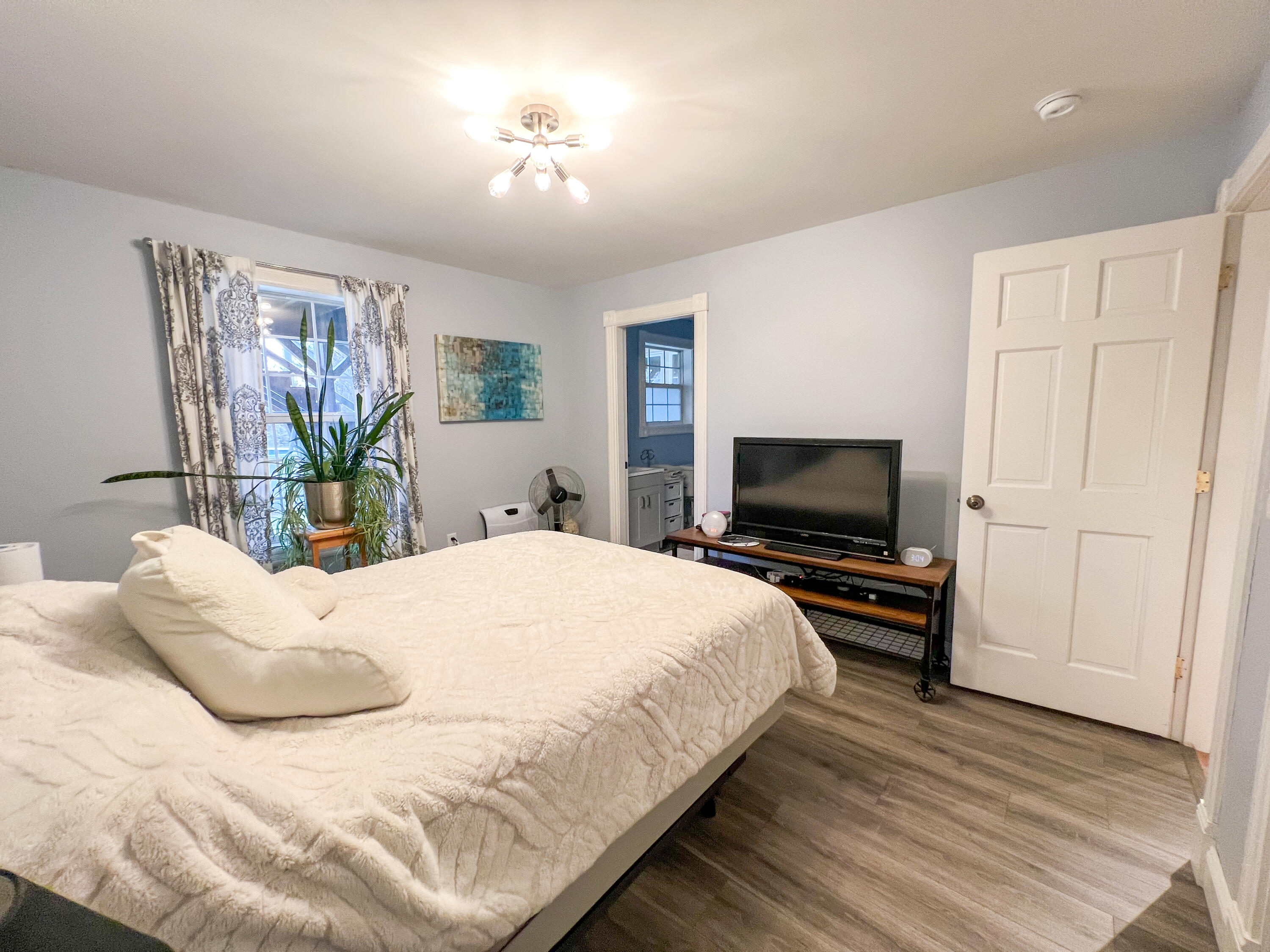 401 Burleigh Road