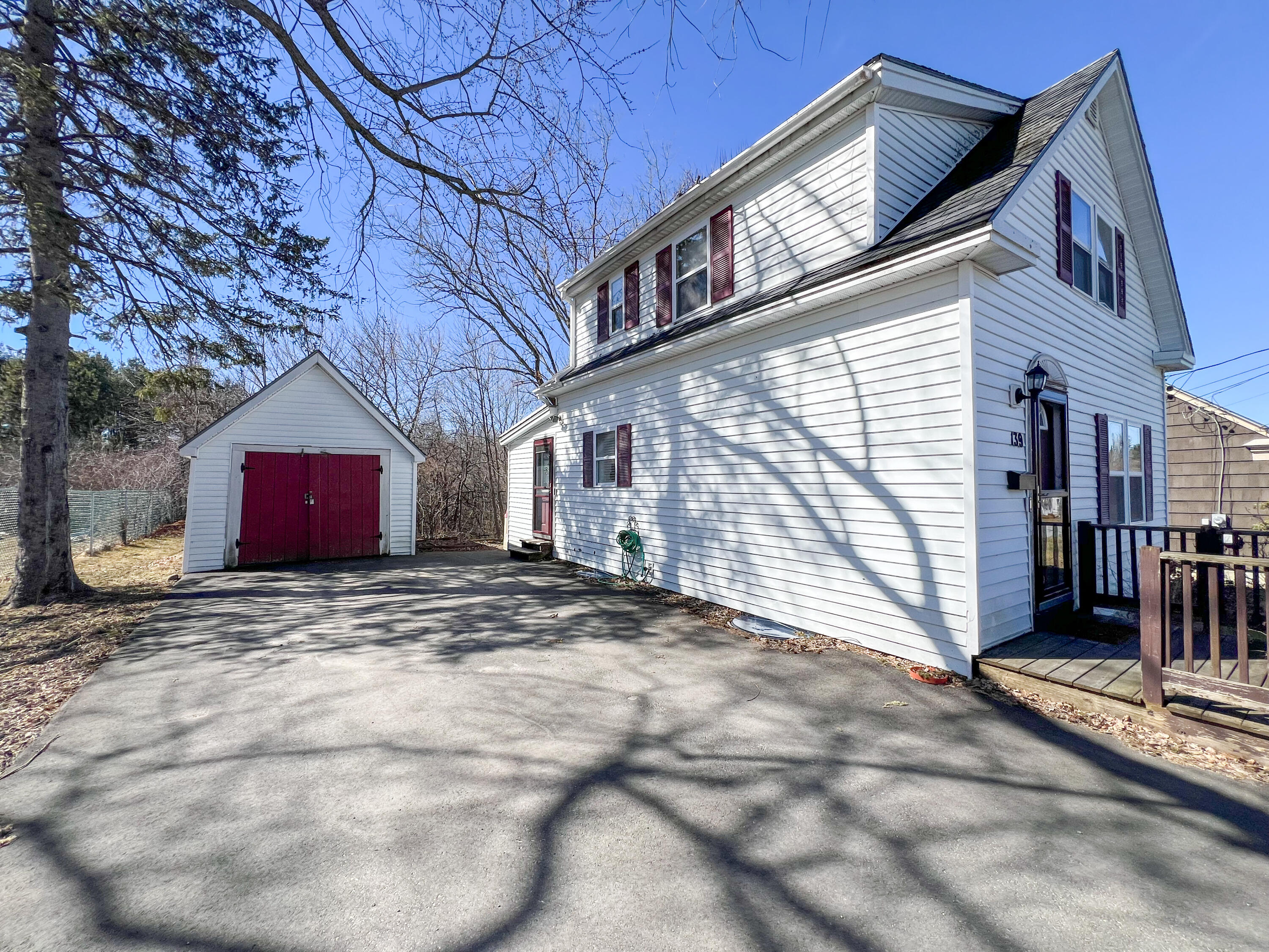 139 Chamberlain Street