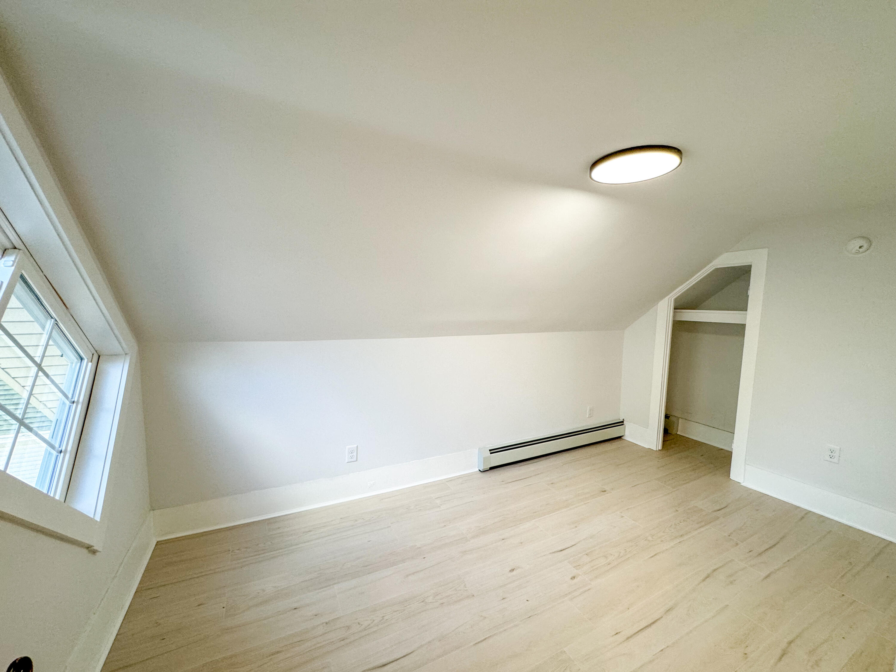 100 4th Street