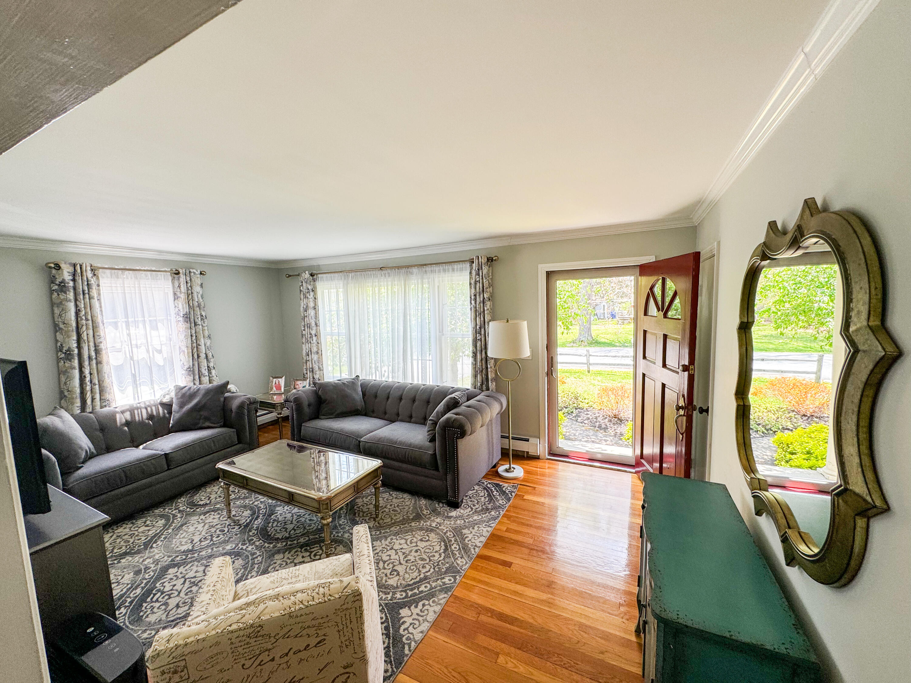 14 Sunset Avenue