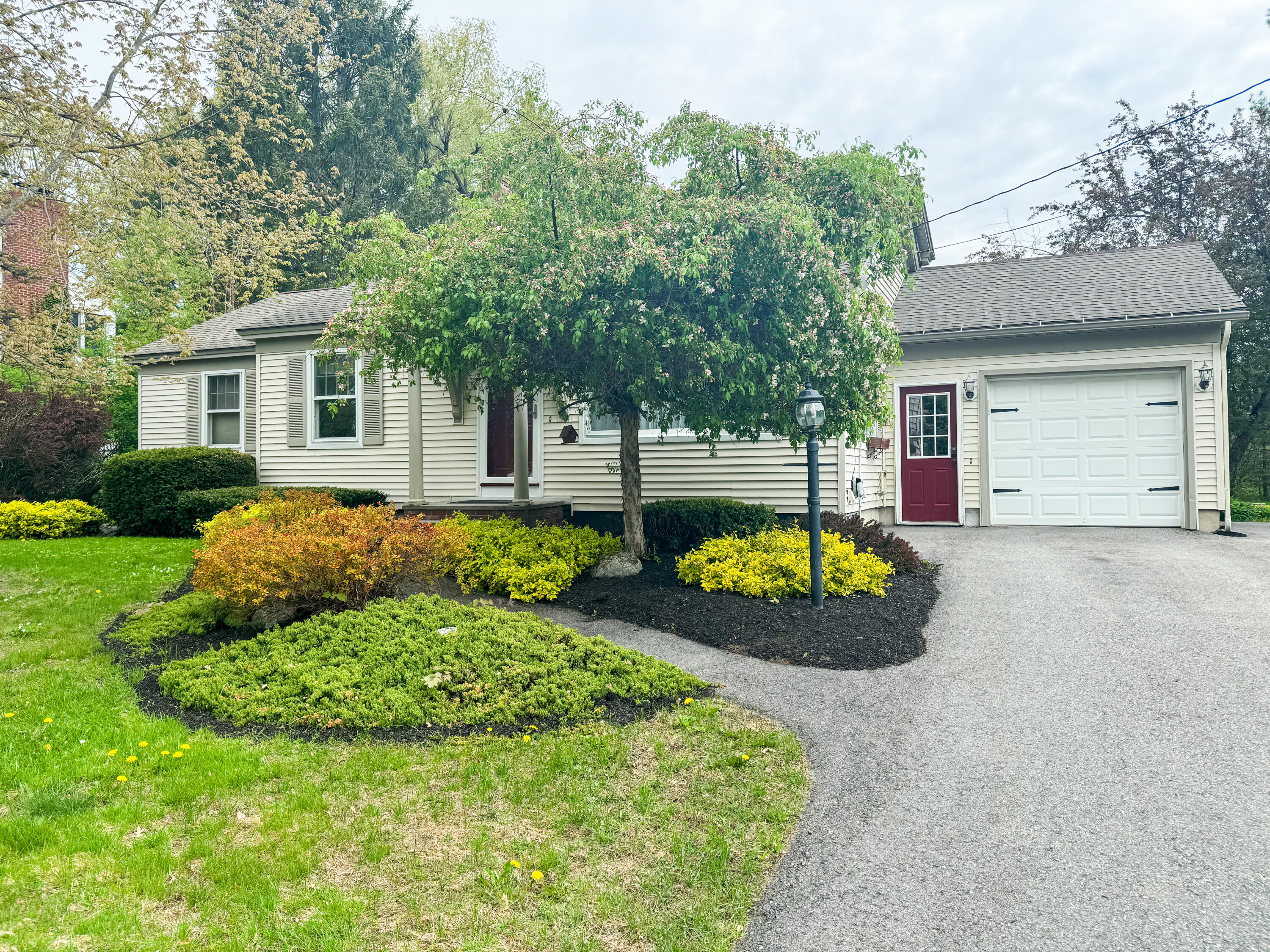 14 Sunset Avenue