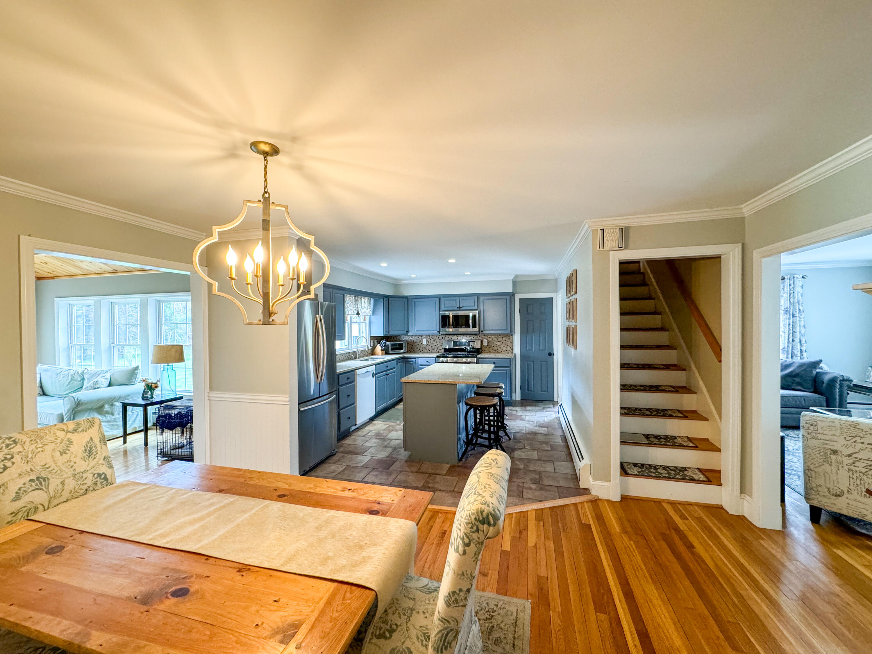 14 Sunset Avenue