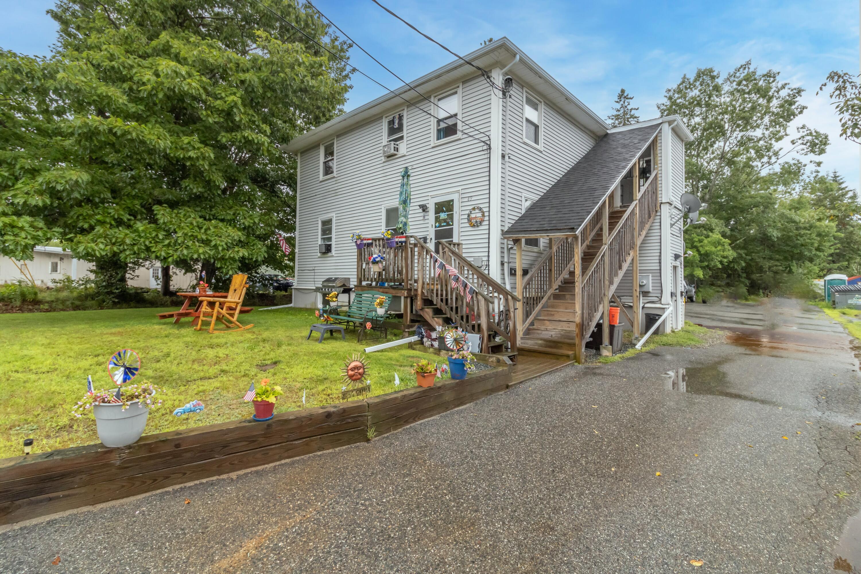 49 Foster Street