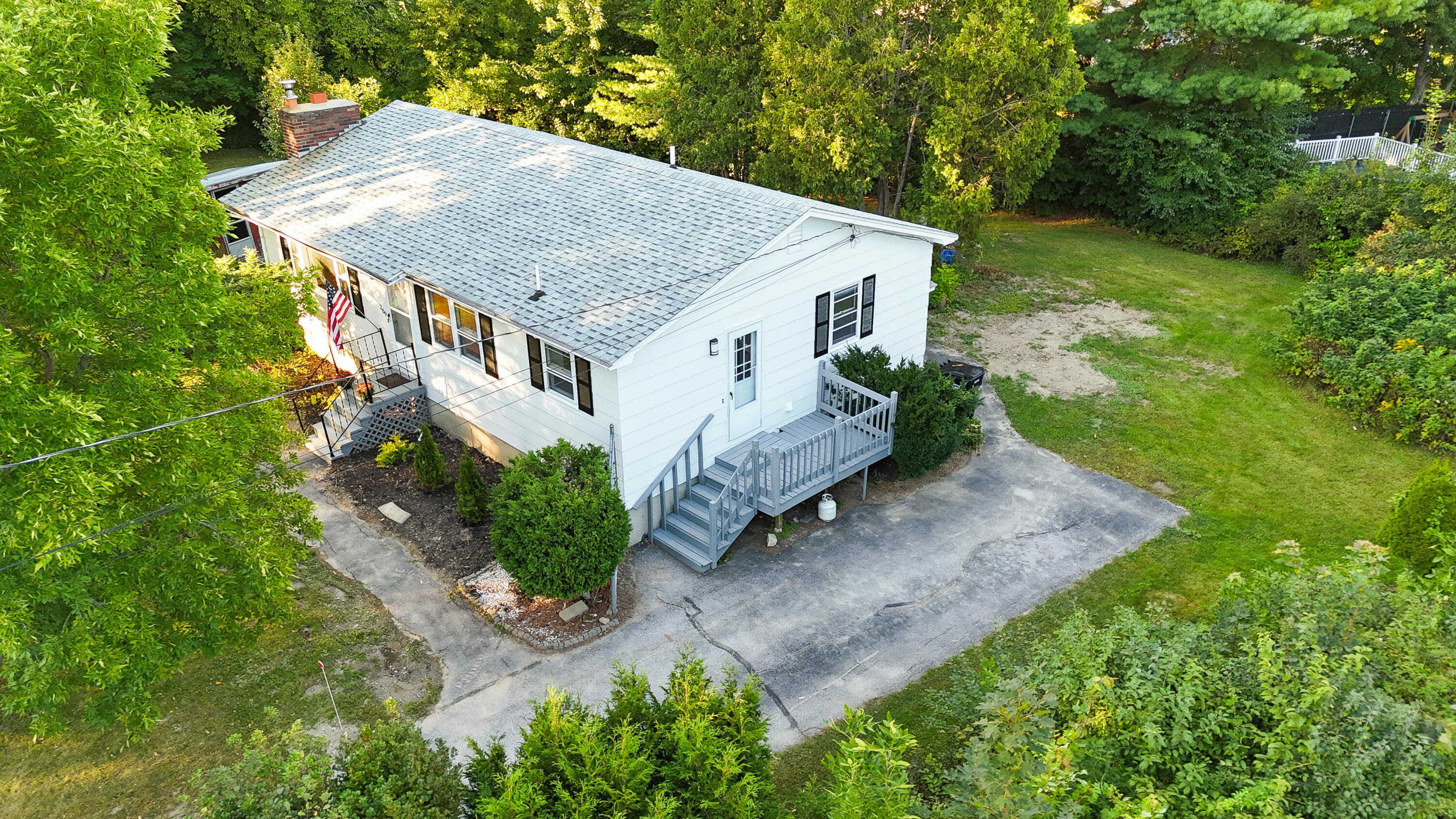 209 Yale Street