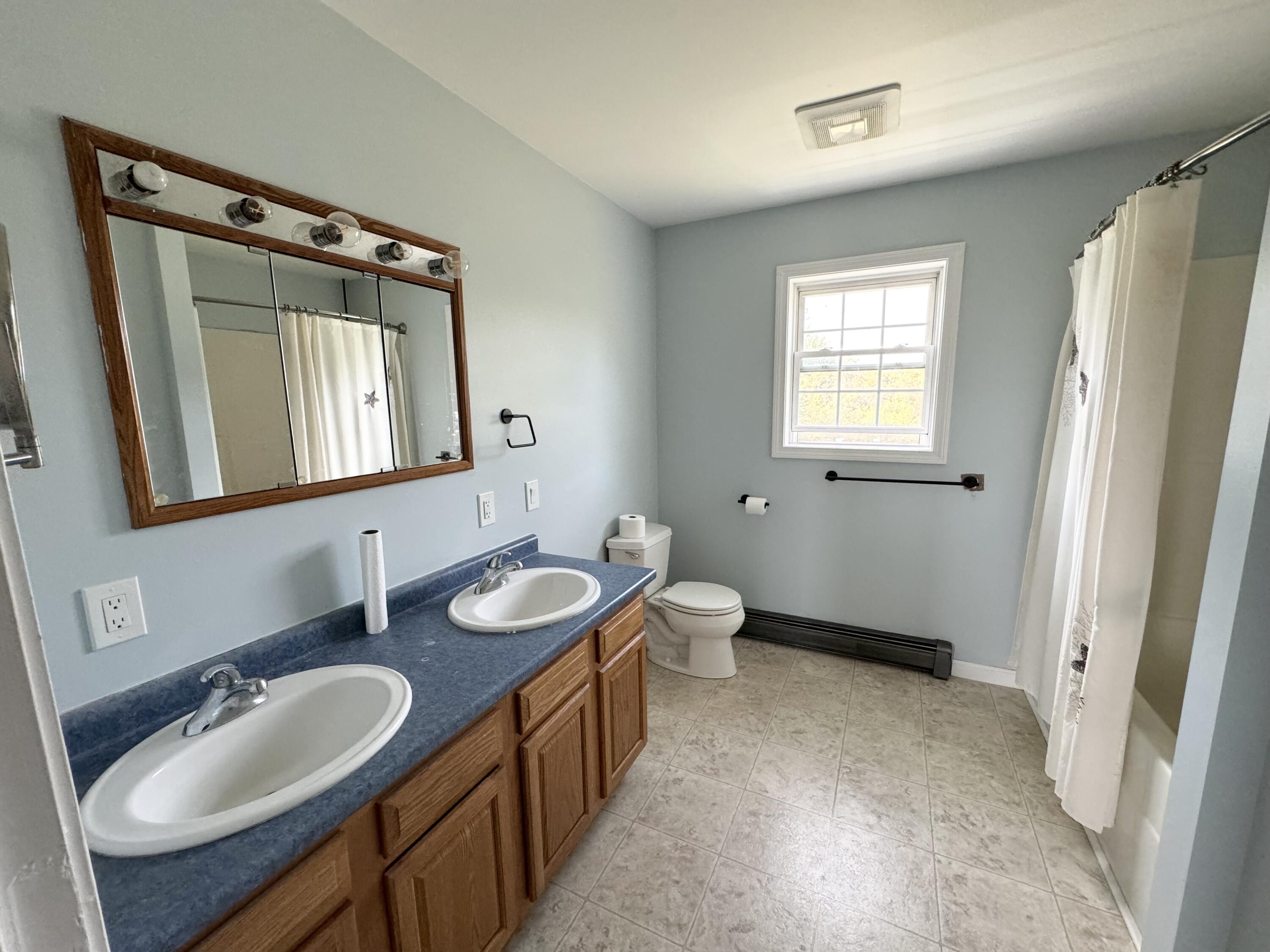 43 Schoolhouse Road