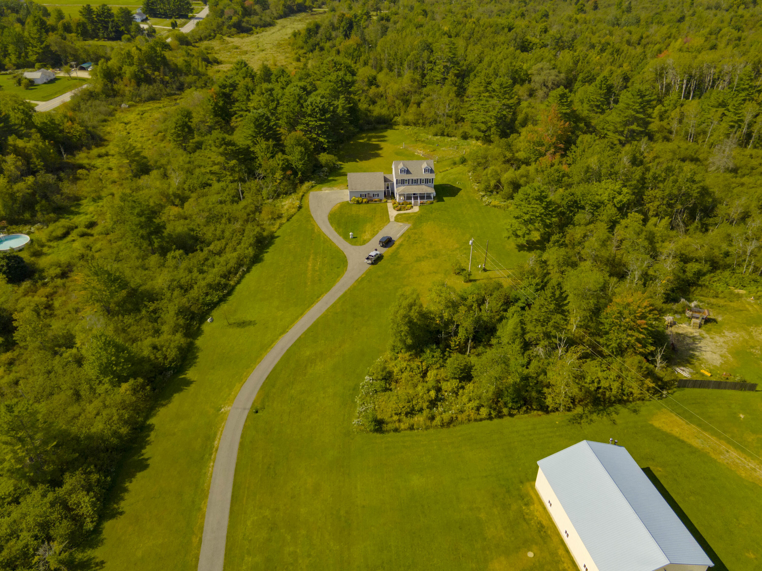 43 Schoolhouse Road