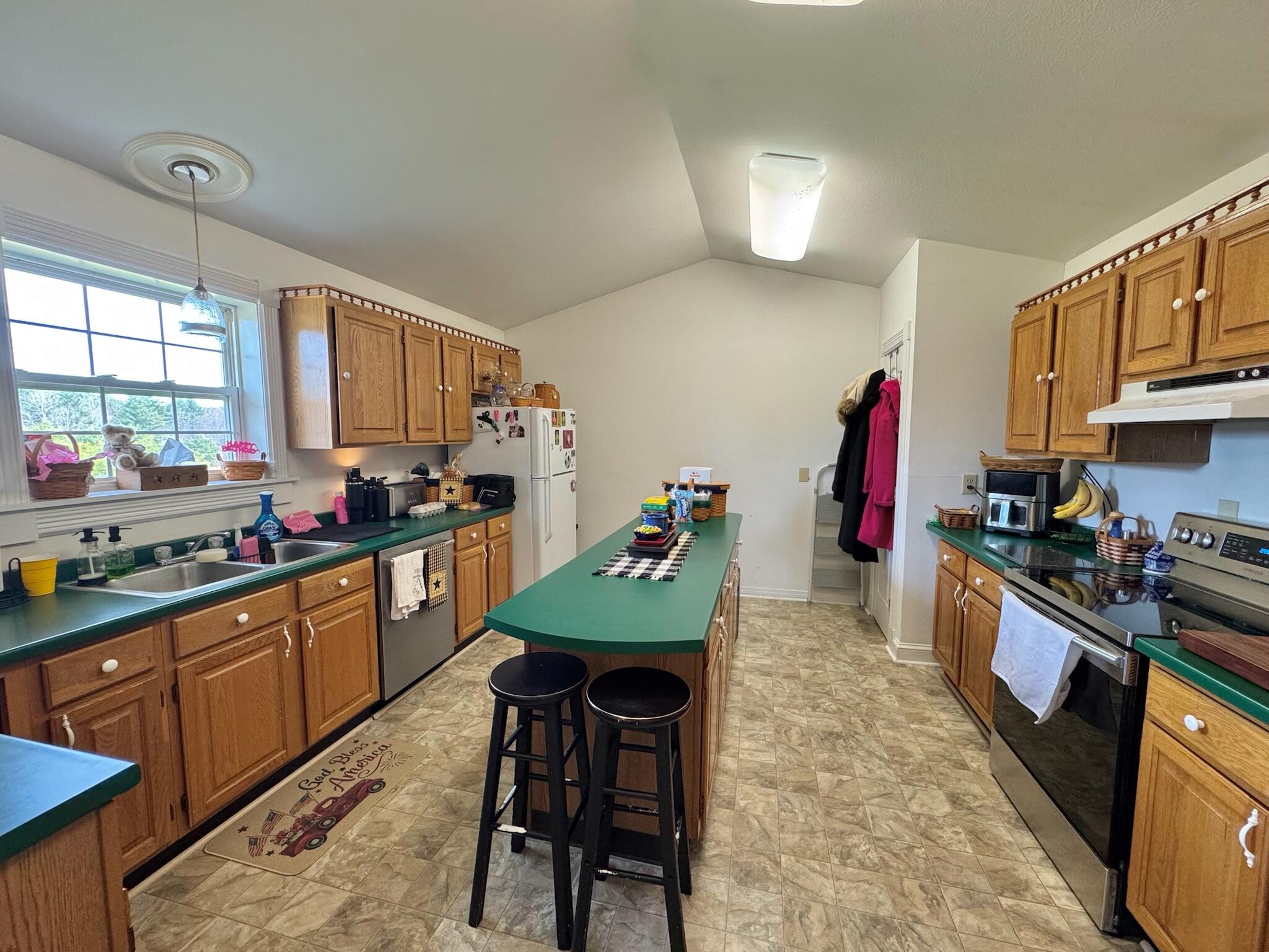 676 Cook Road