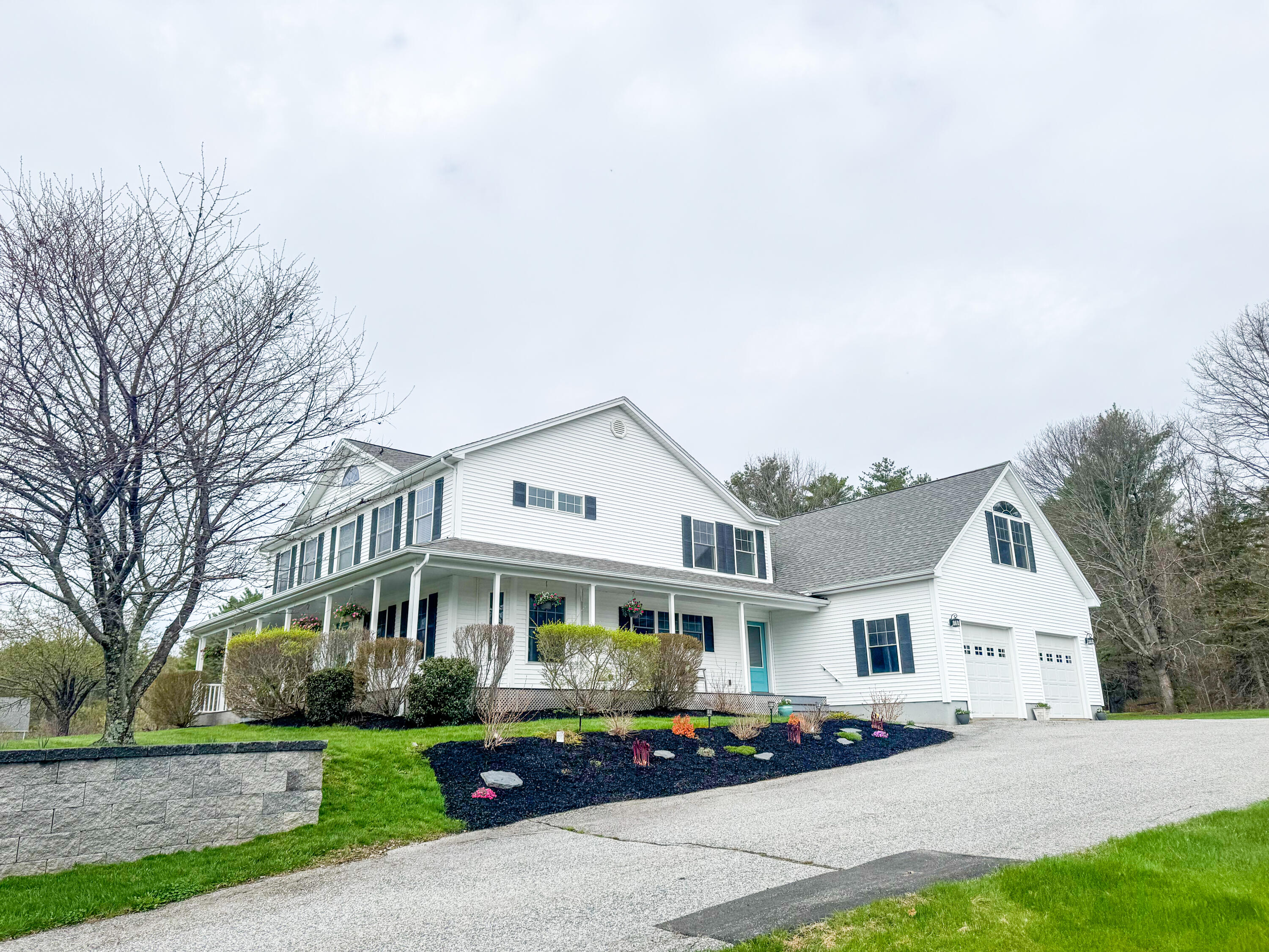 66 Foster Avenue