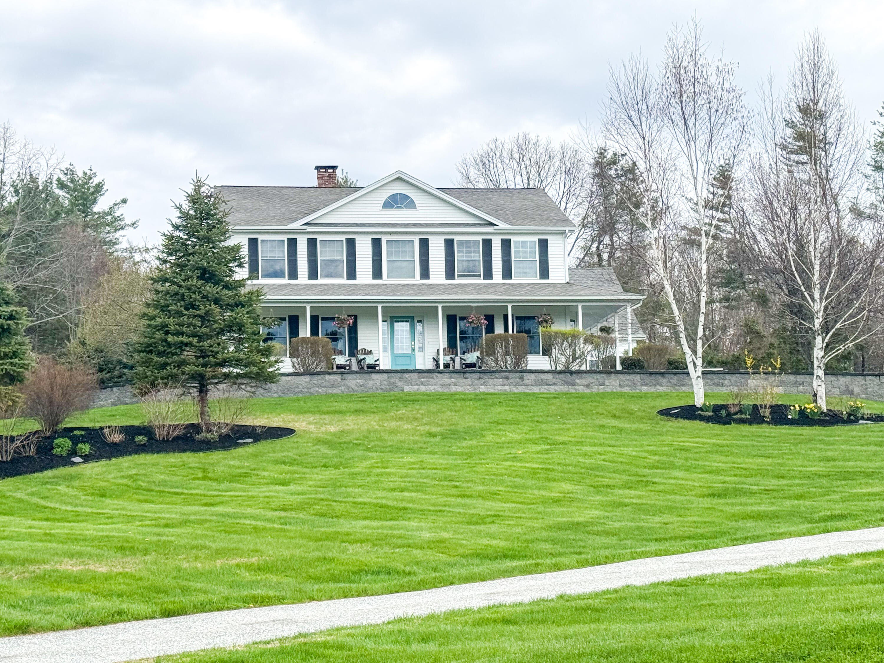 66 Foster Avenue