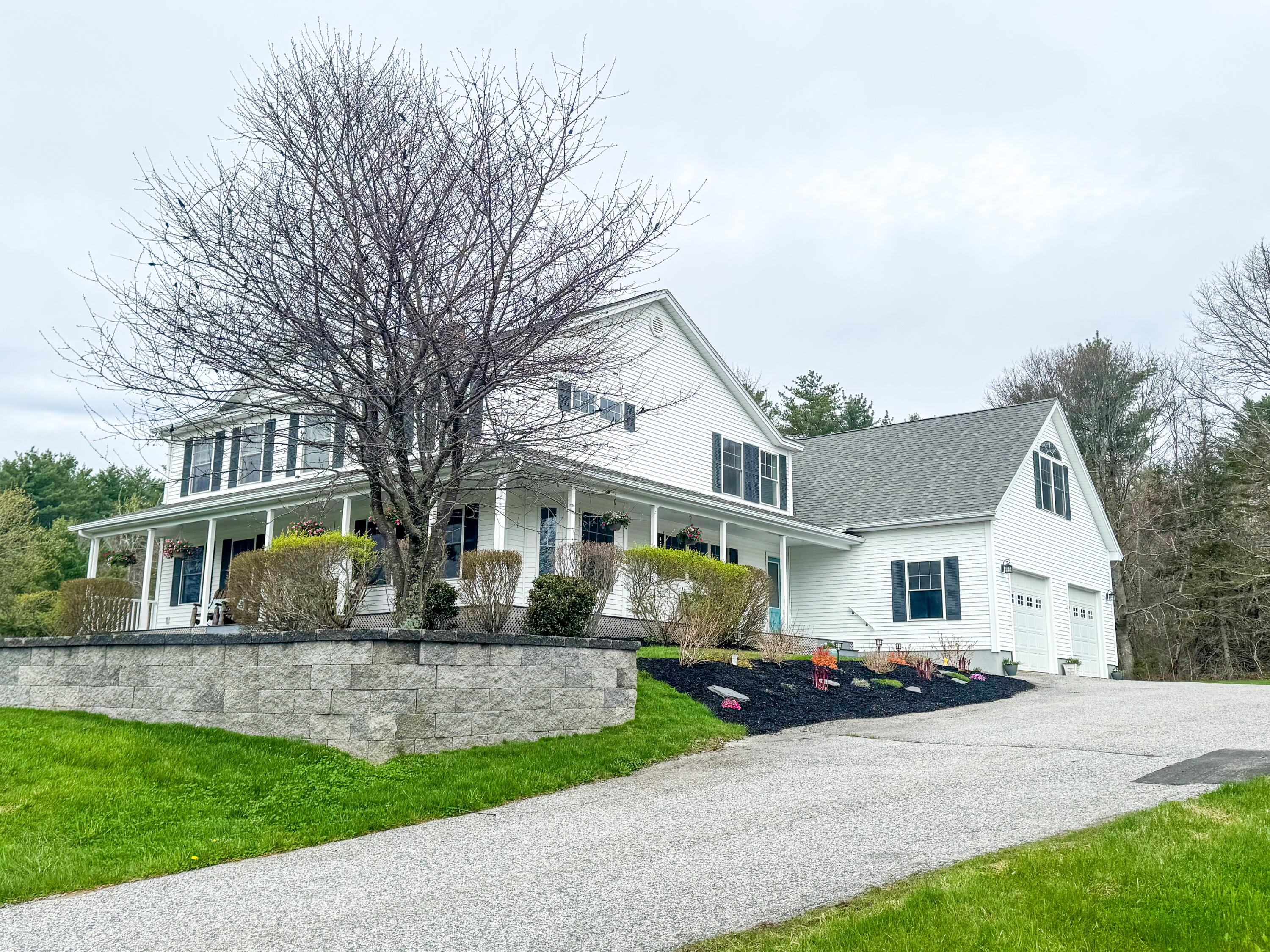 66 Foster Avenue