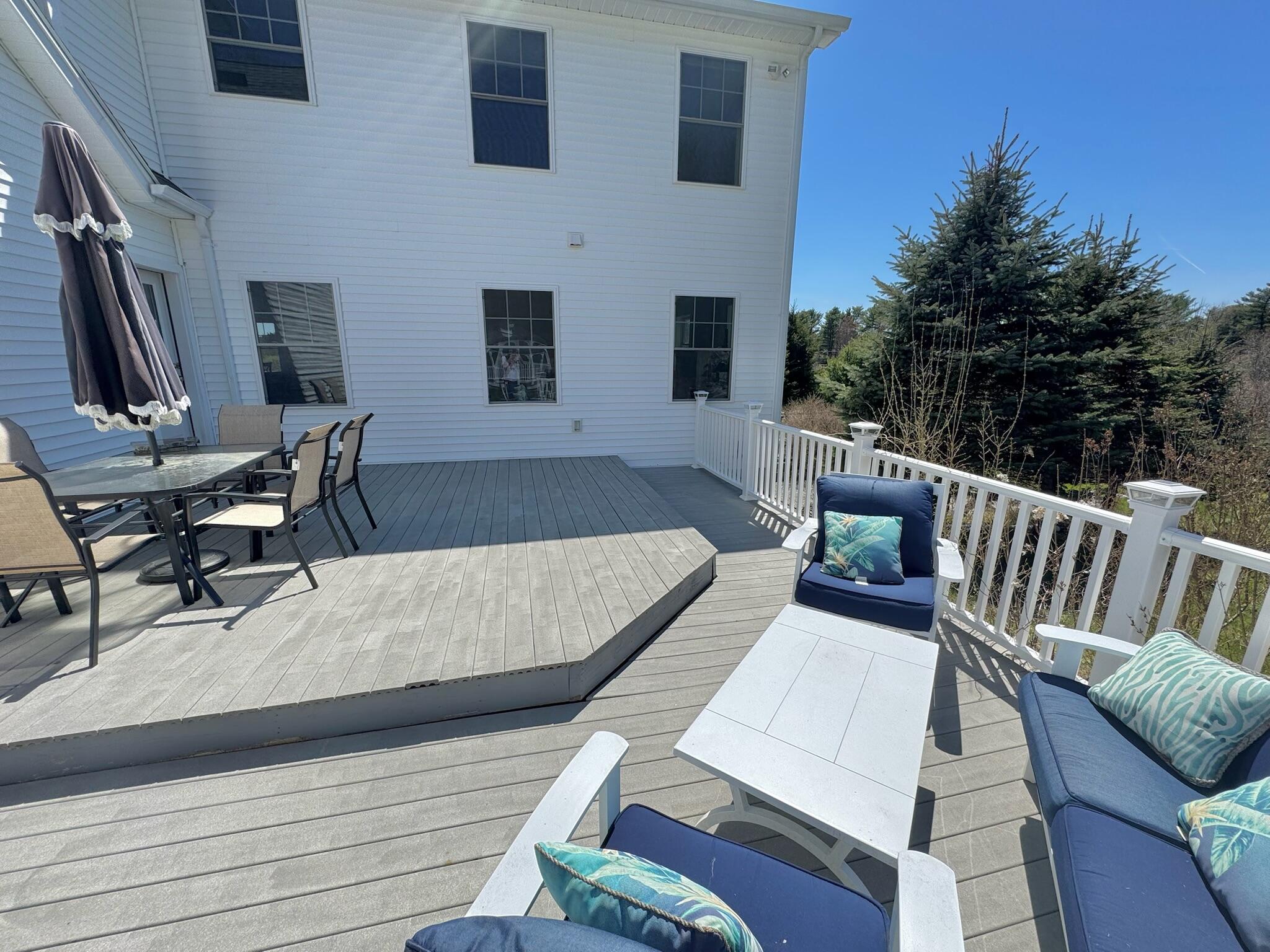 66 Foster Avenue
