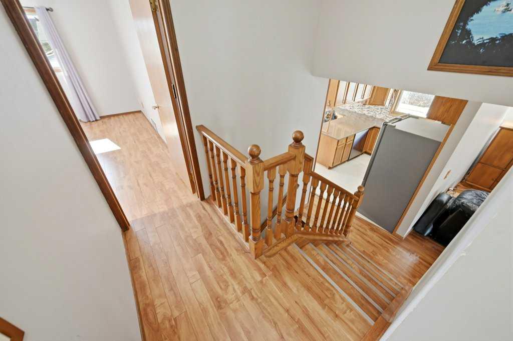 119 Macewan Meadow Way NW
