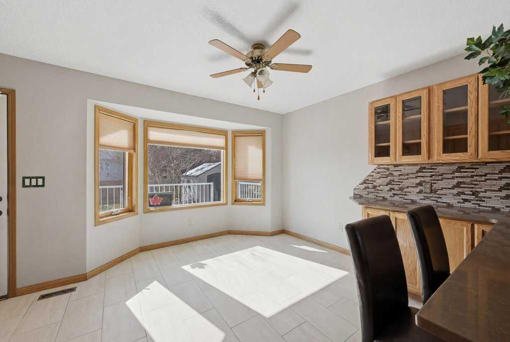 119 Macewan Meadow Way NW