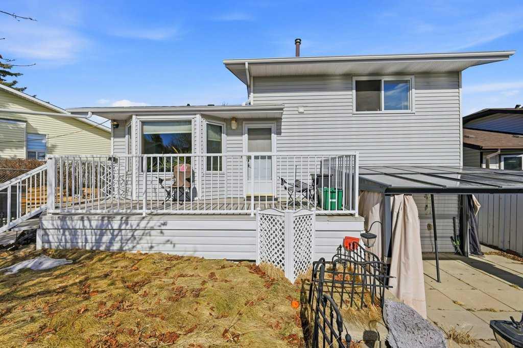 119 Macewan Meadow Way NW