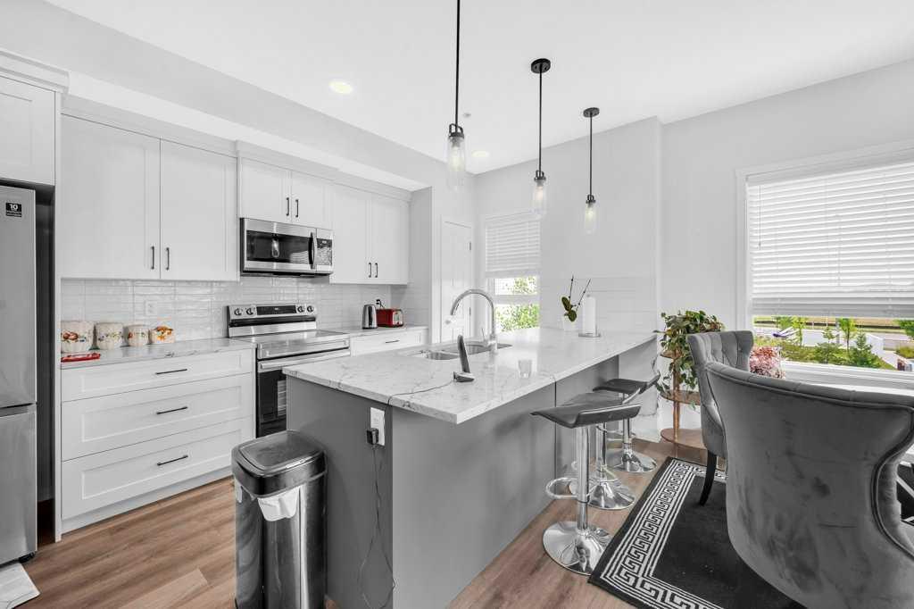 19489 Main Street SE Unit: 1211