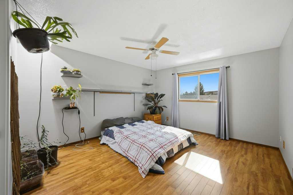 119 Macewan Meadow Way NW