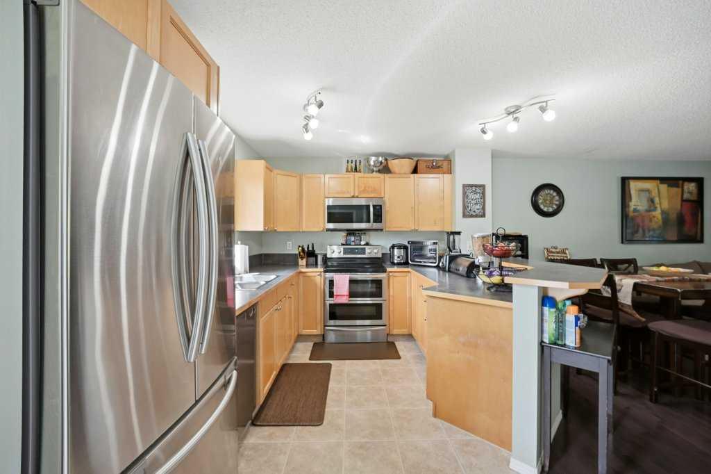 319 Everstone Drive SW