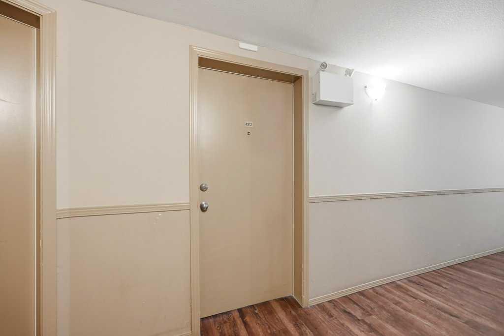 60 Panatella Street NW Unit: 4212