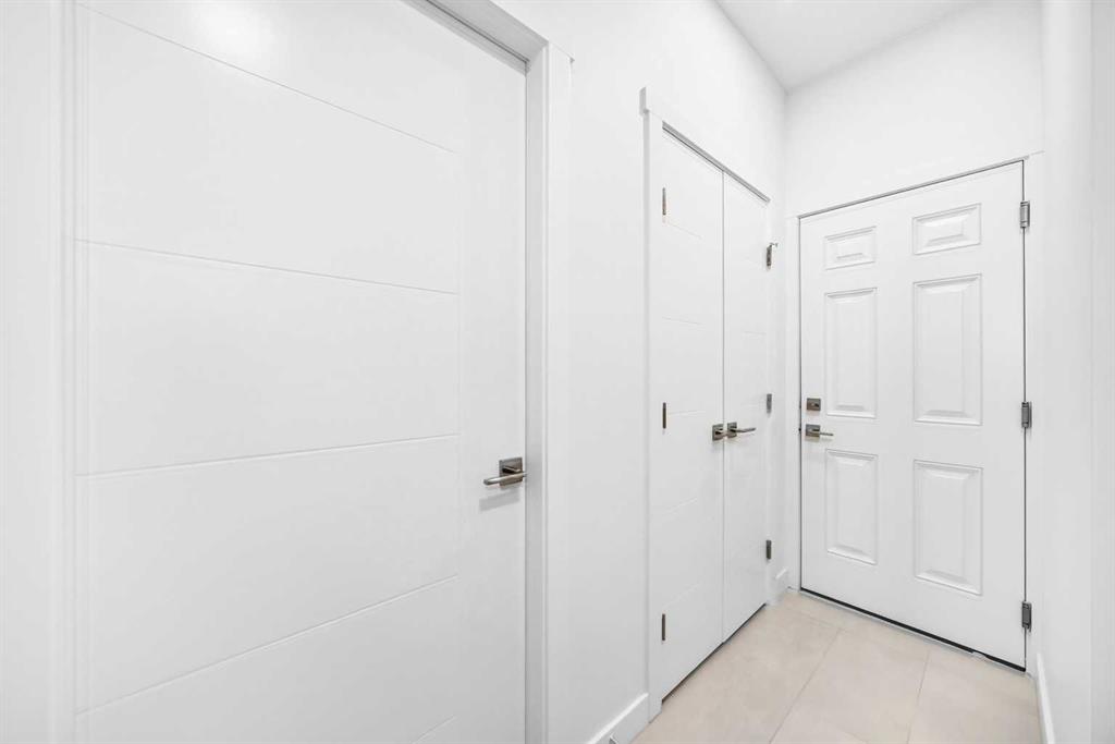 145 Chelsea Mews Unit: 96