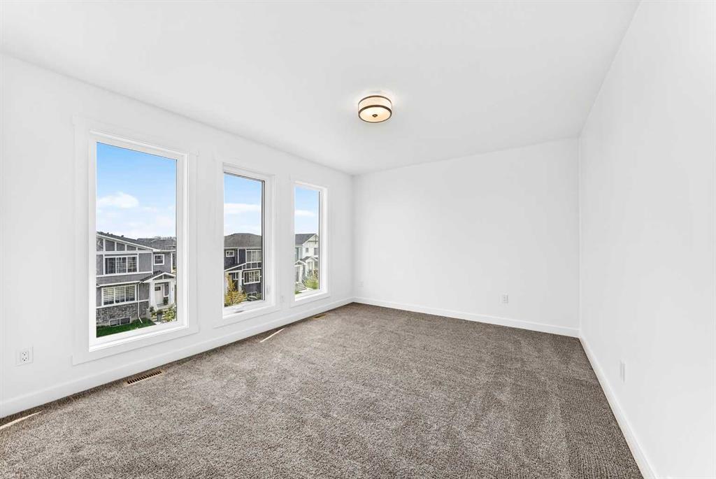 145 Chelsea Mews Unit: 96