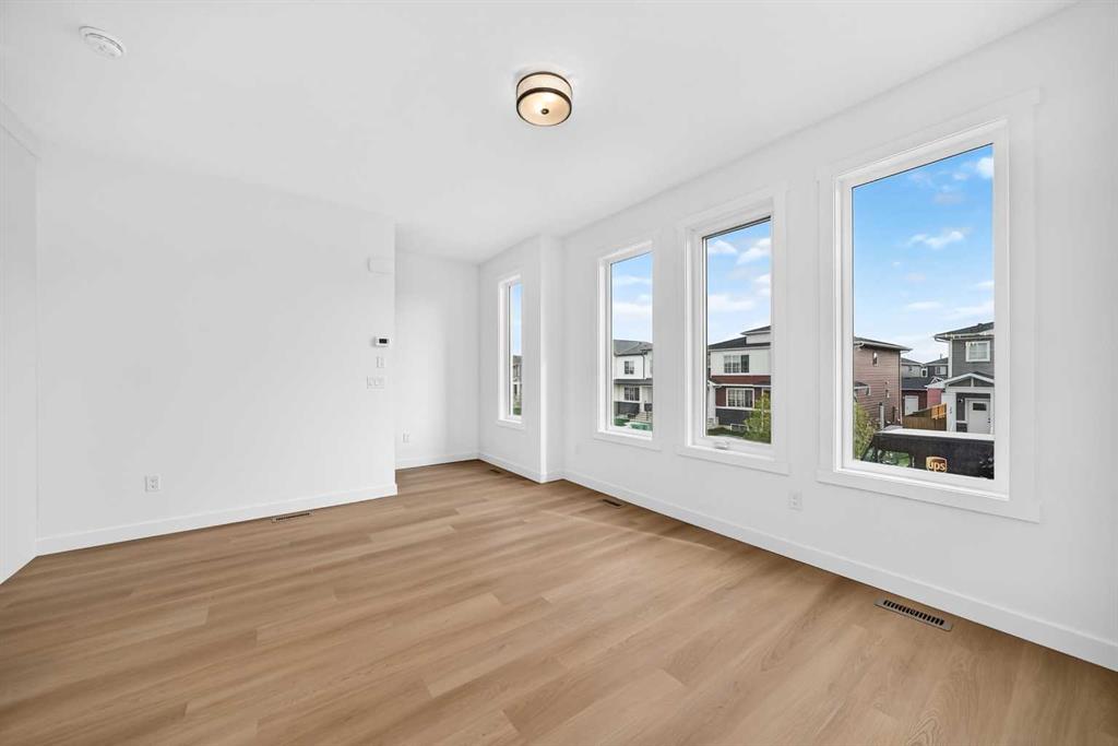 145 Chelsea Mews Unit: 96