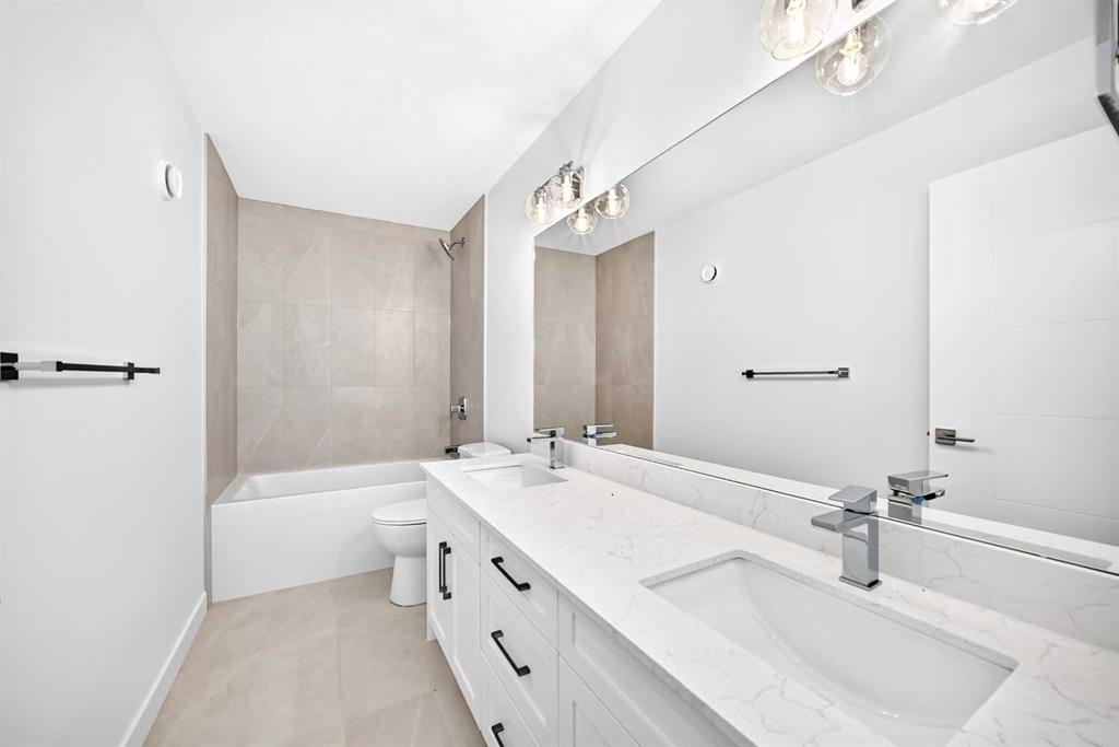 145 Chelsea Mews Unit: 96
