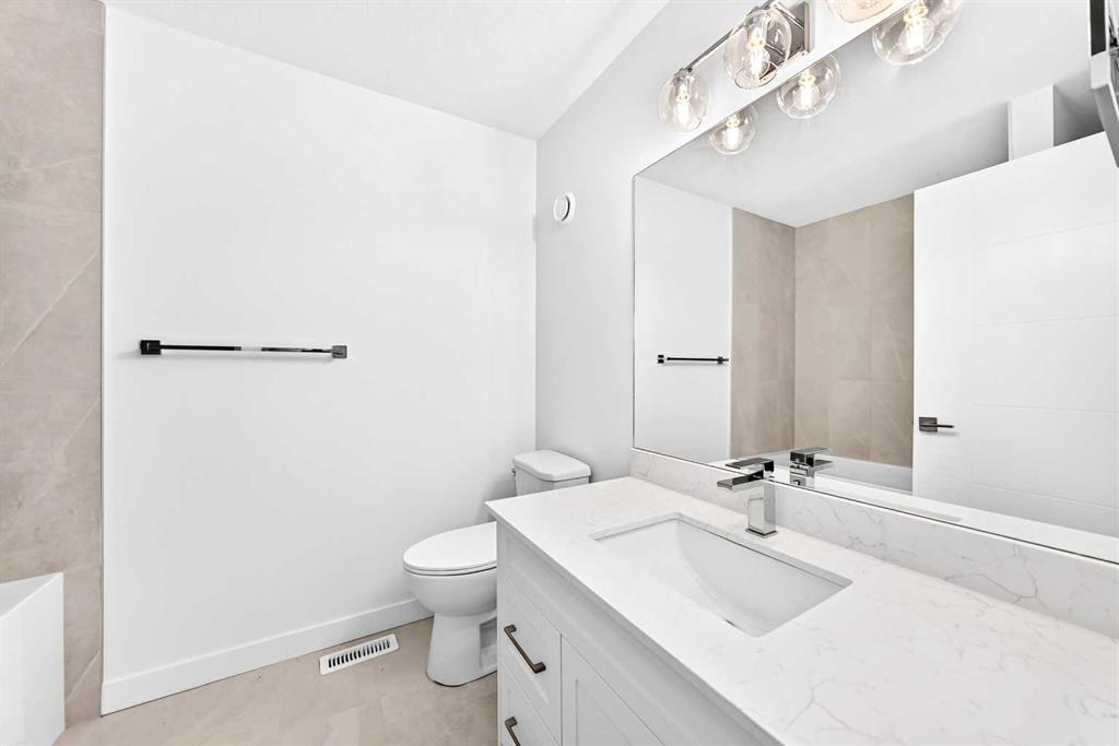 145 Chelsea Mews Unit: 96