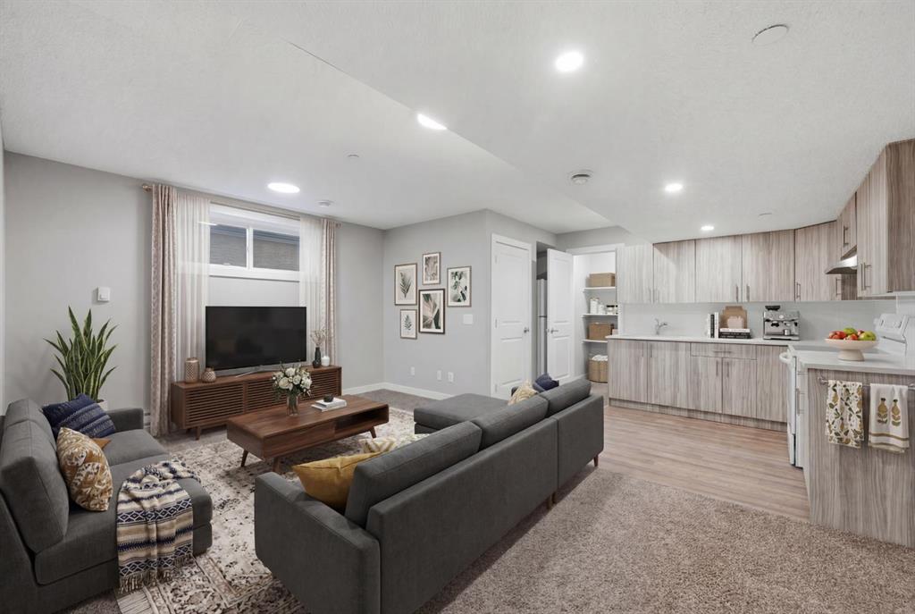 75 Howse Crescent NE