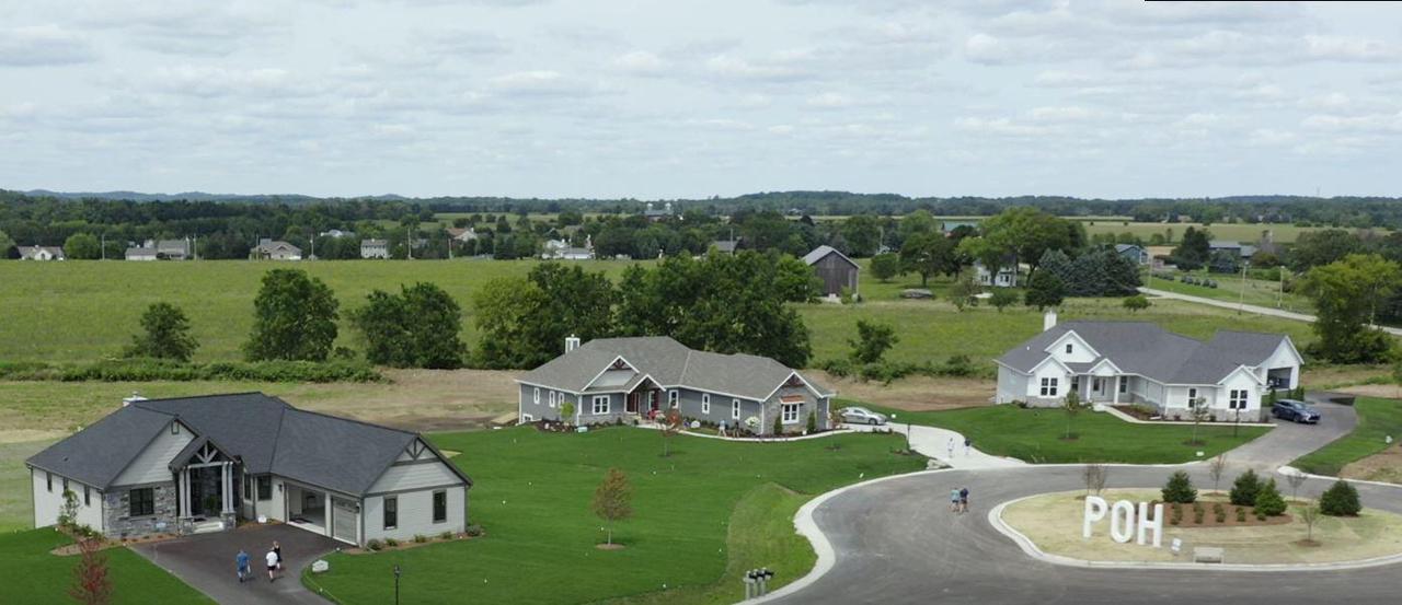 N82W27860 MARSHALL DRIVE Lt152