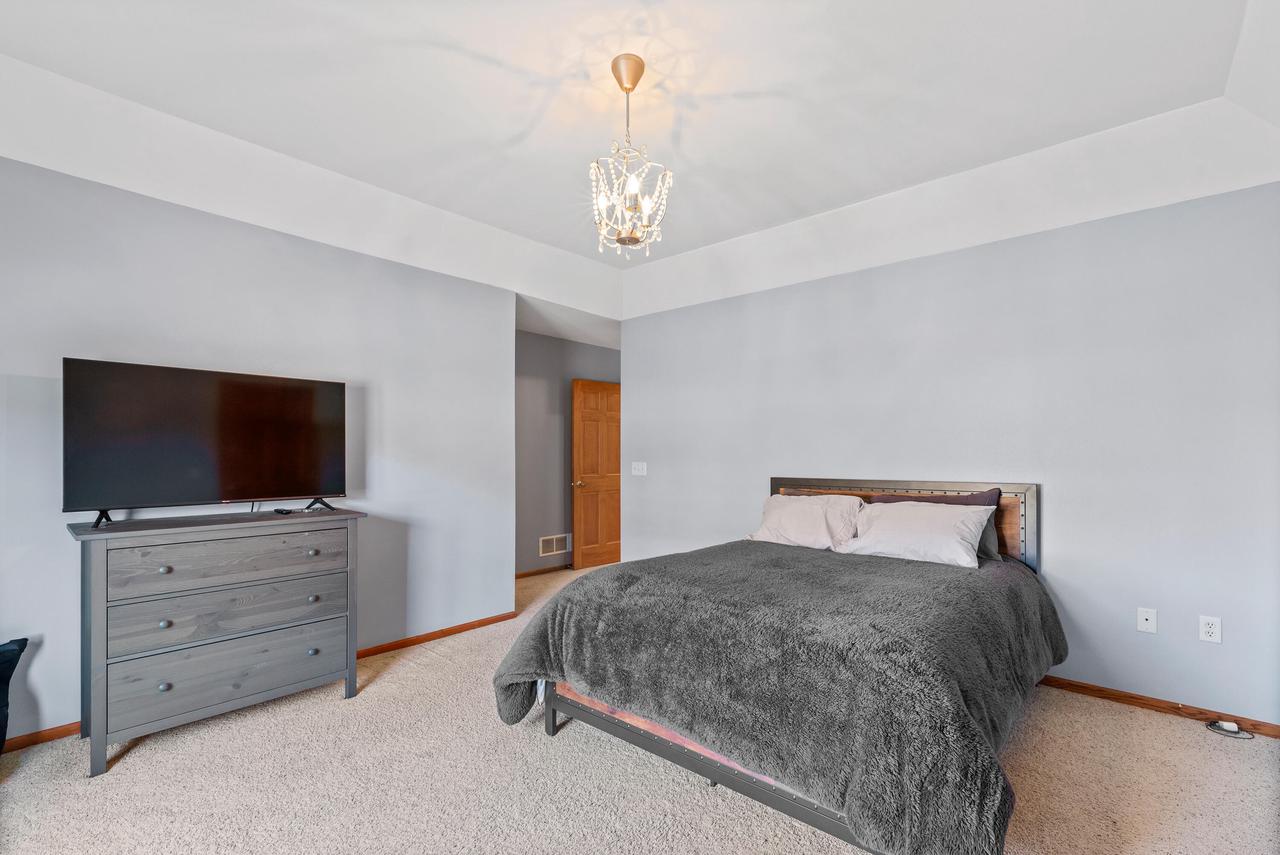 1663 New Port Vista DRIVE