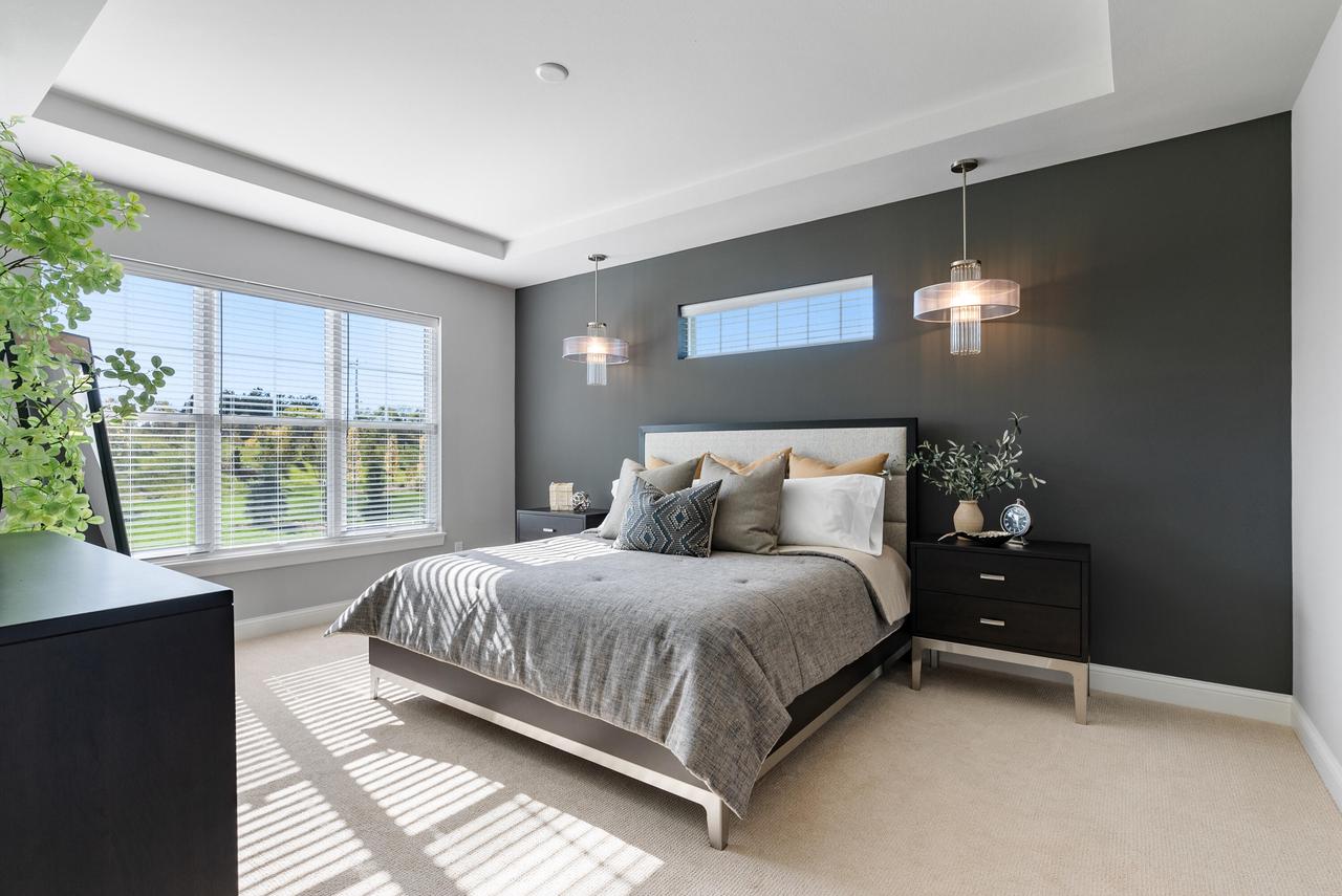 1733 North River CIRCLE