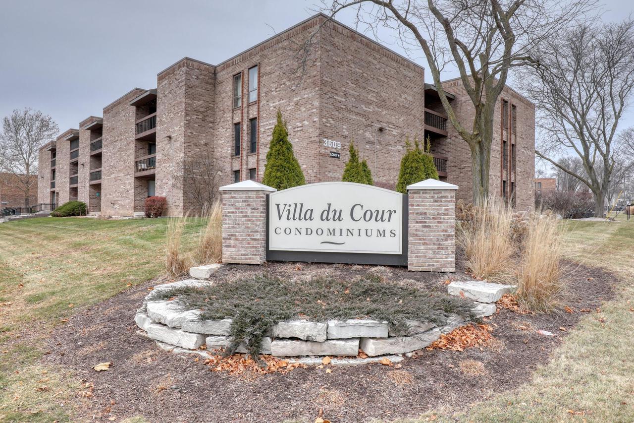 3609 North Tucker PLACE 209