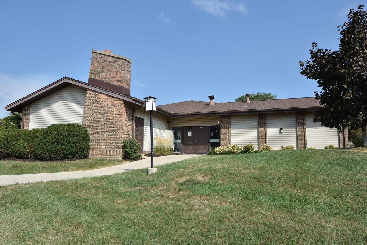 3609 North Tucker PLACE 209