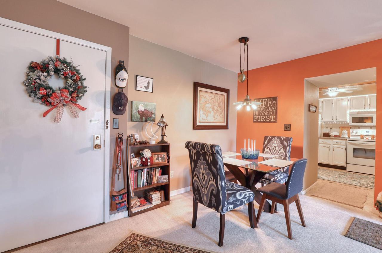 3609 North Tucker PLACE 209
