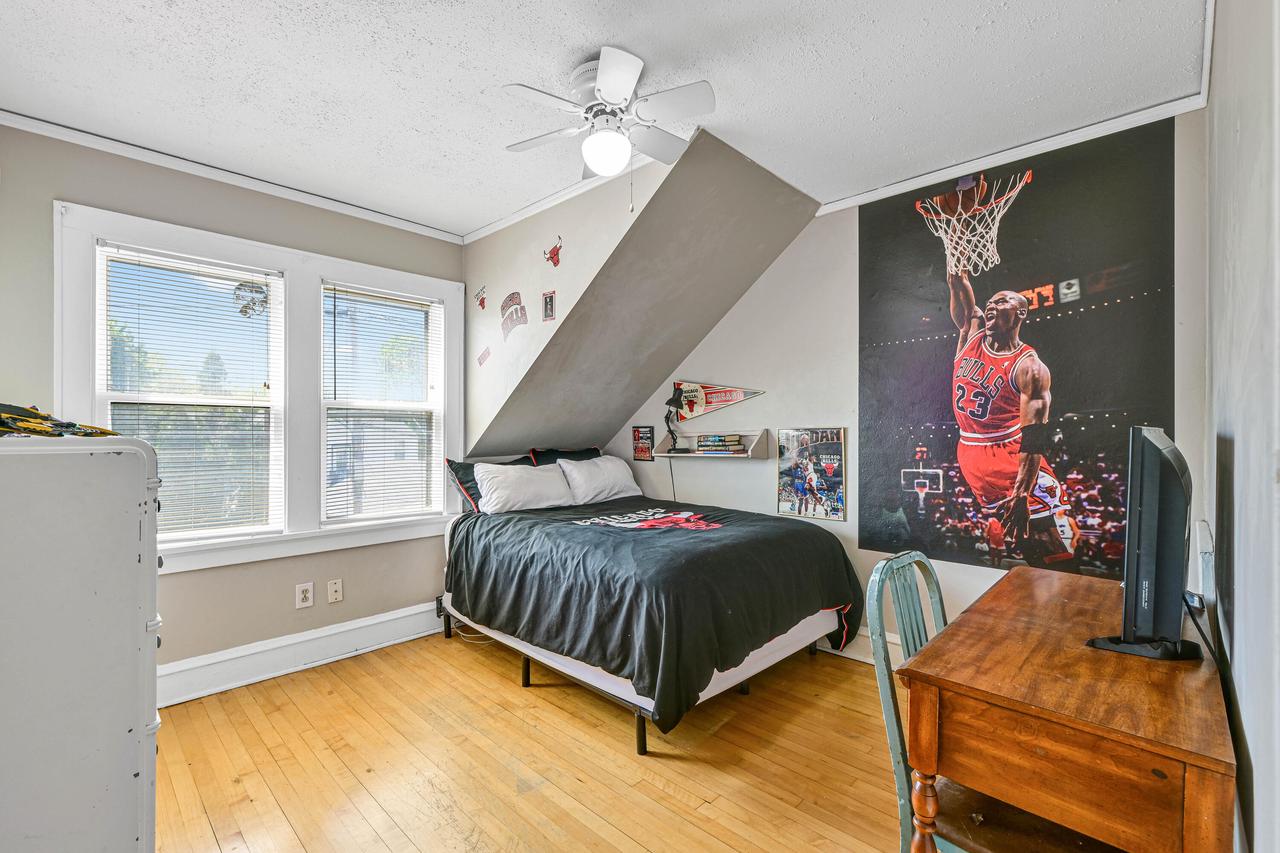 2535 North 69th STREET