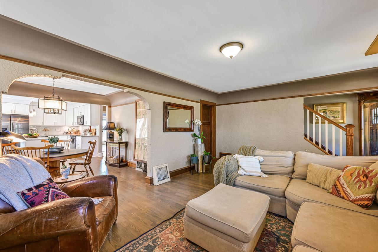 2535 North 69th STREET