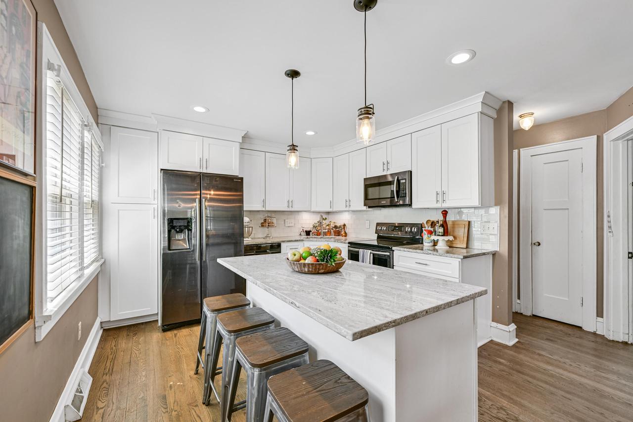 2535 North 69th STREET
